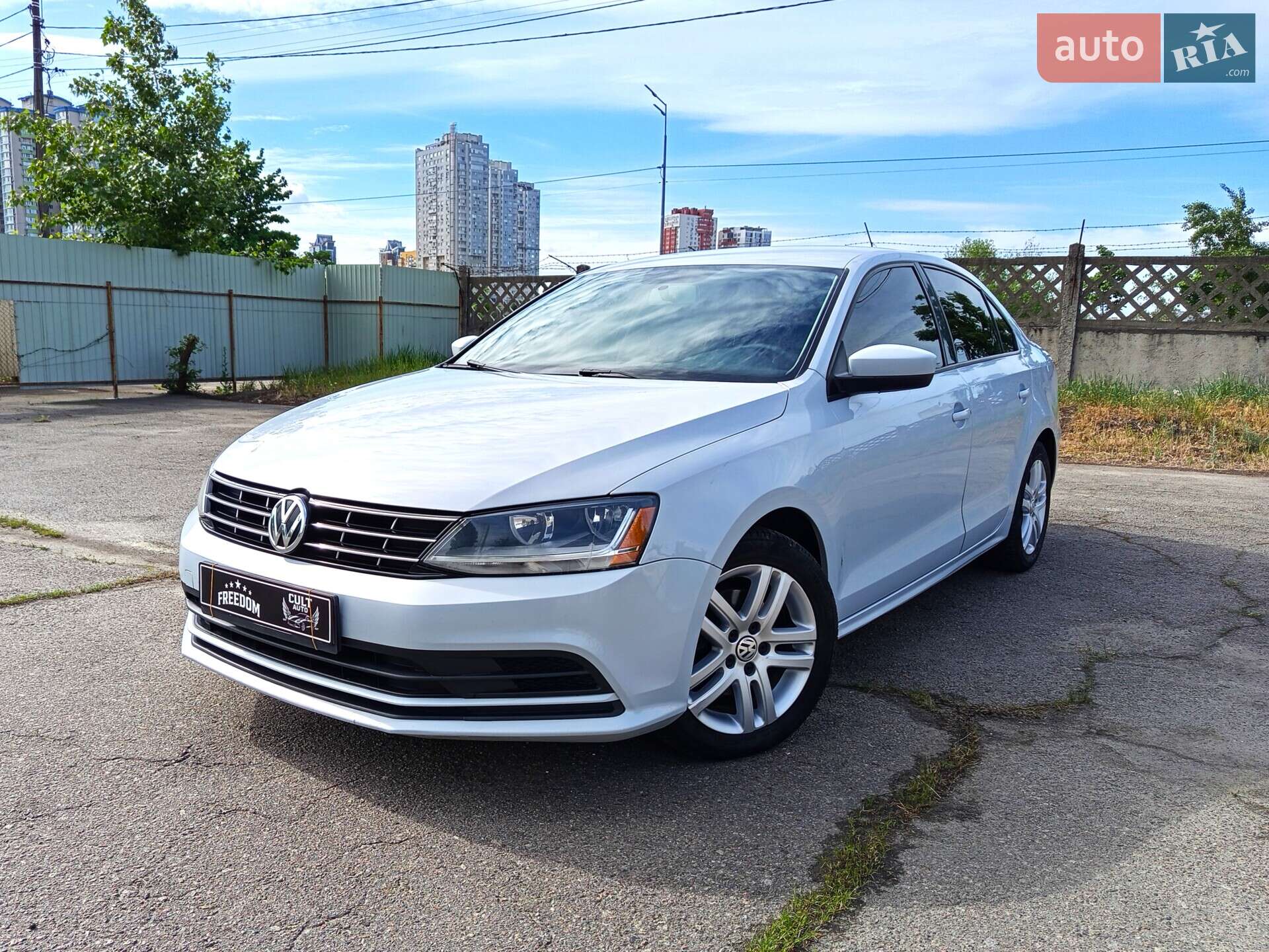 VOLKSWAGEN JETTA 2017