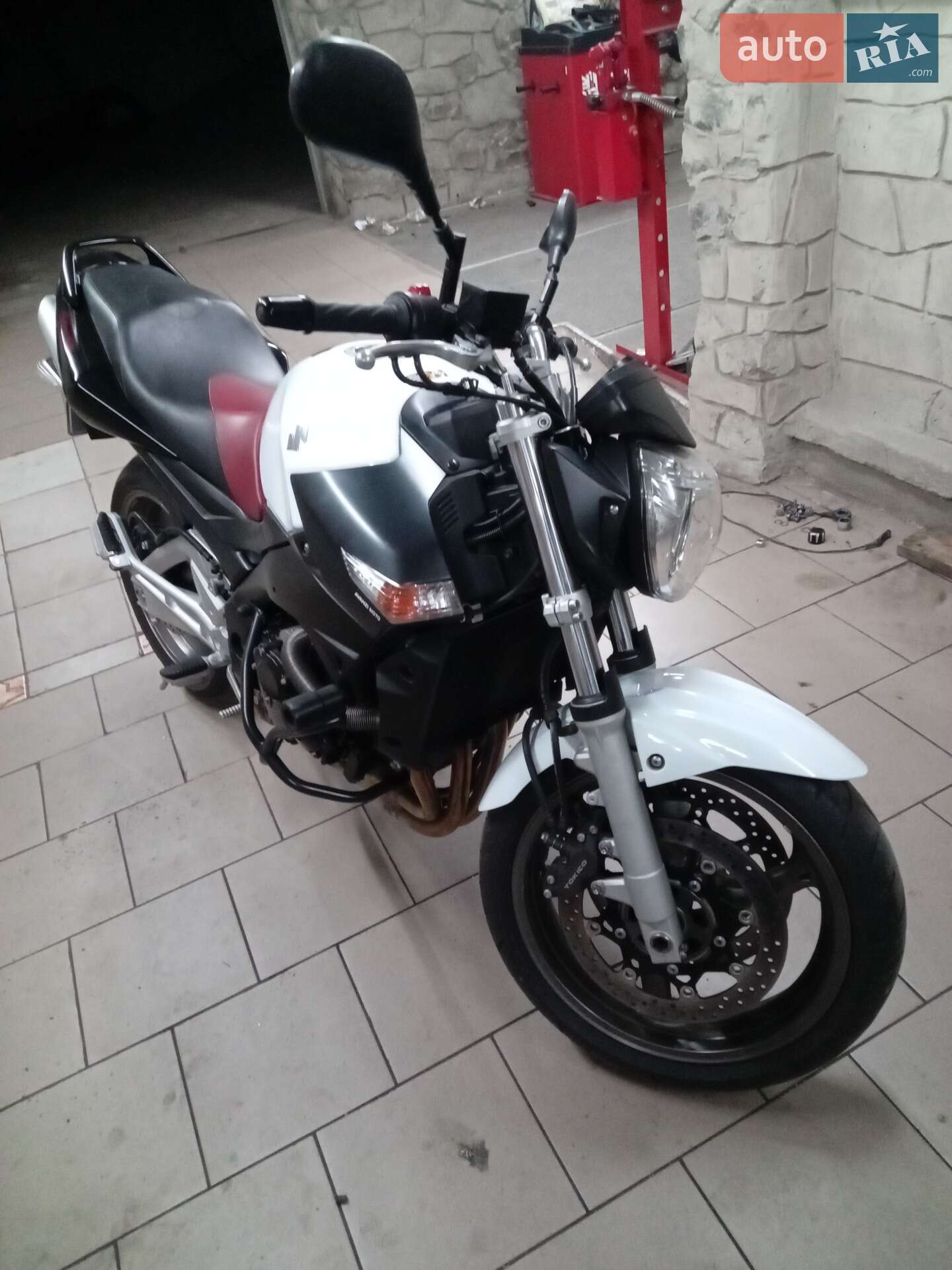 SUZUKI GSR600 2007