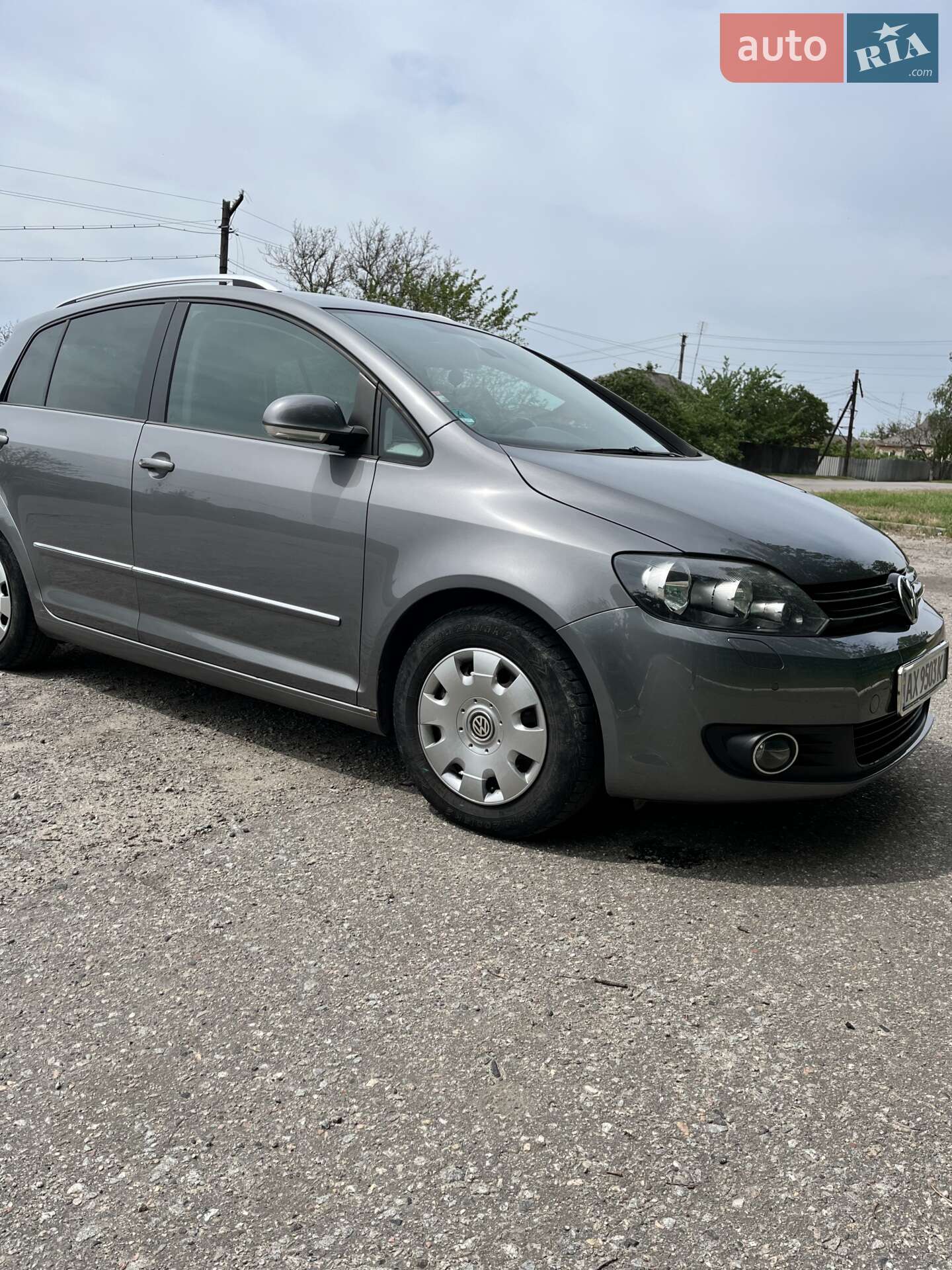VOLKSWAGEN GOLF PLUS 2009