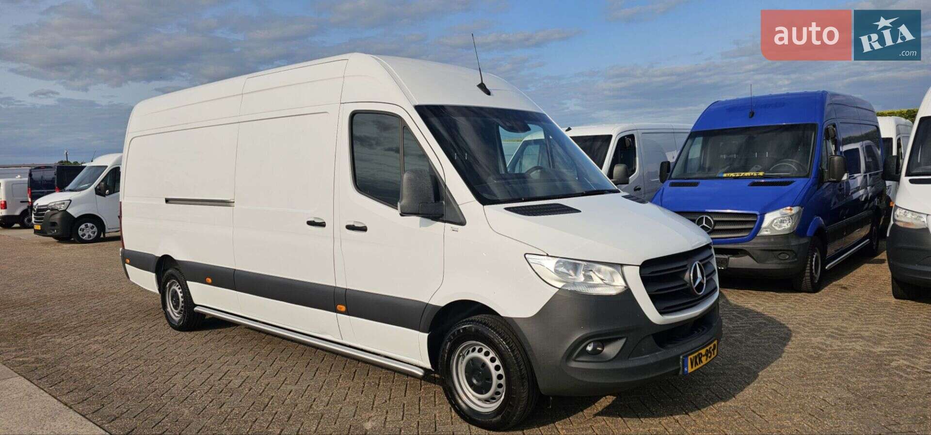 MERCEDES-BENZ SPRINTER 2021
