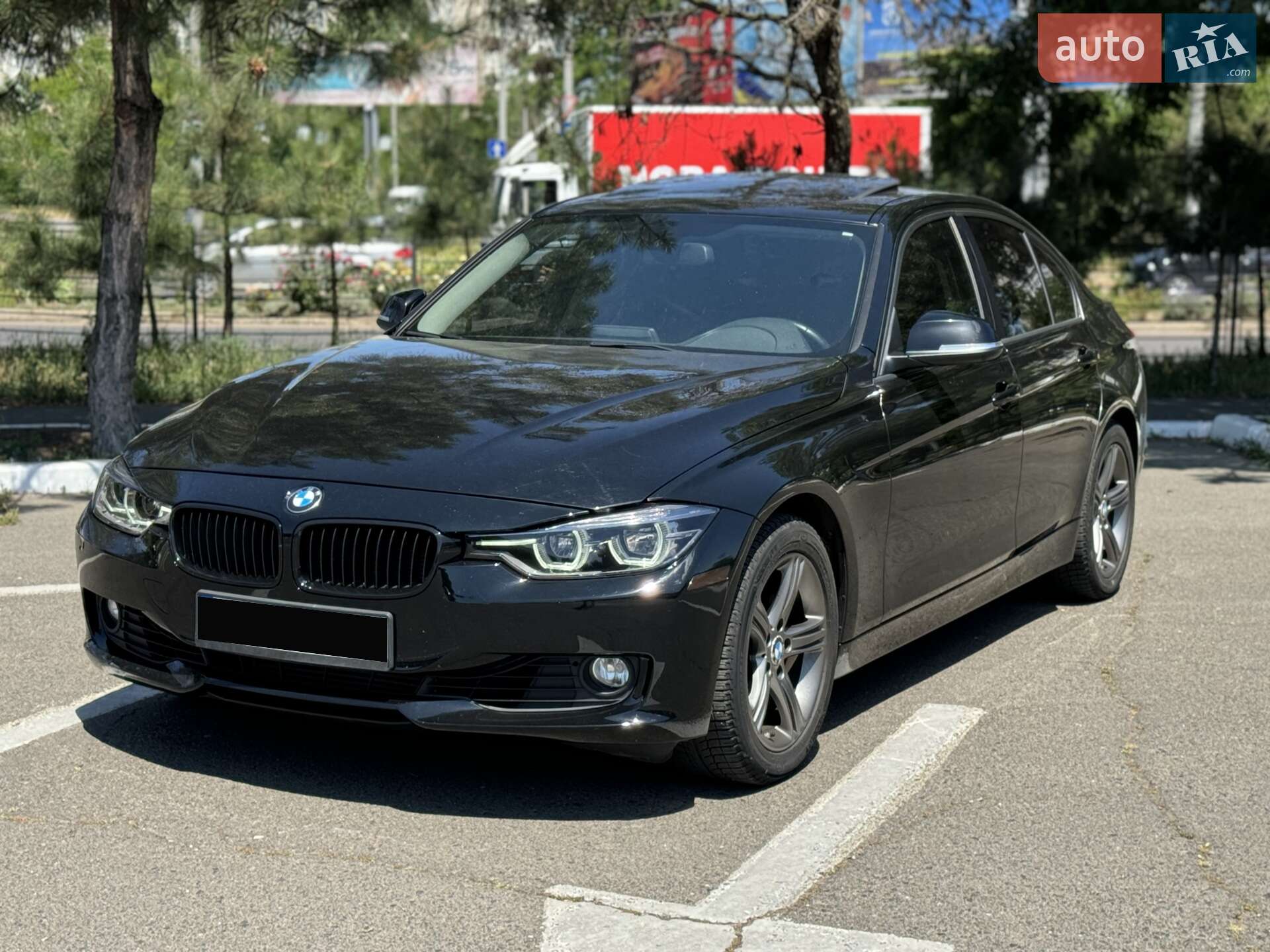 Головне фото звіту автомобіля BMW 328I 2014