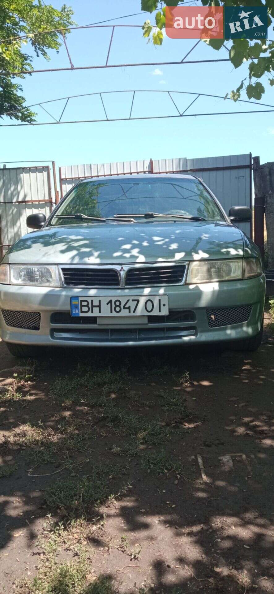 MITSUBISHI LANCER 1998