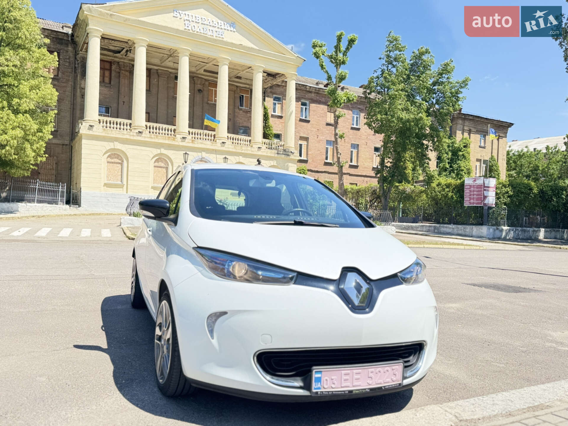 RENAULT ZOE 2016