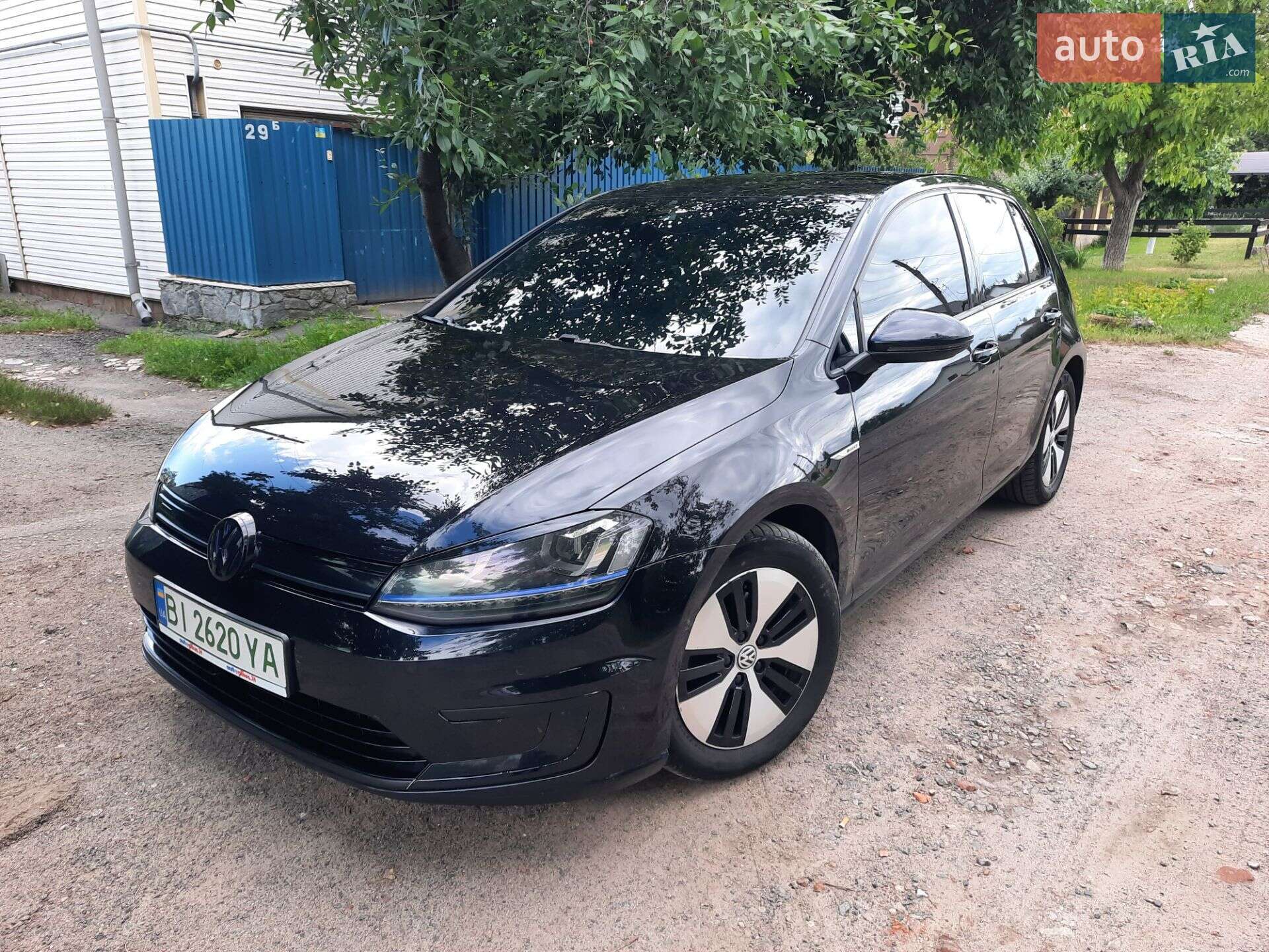 VOLKSWAGEN E-GOLF 2014