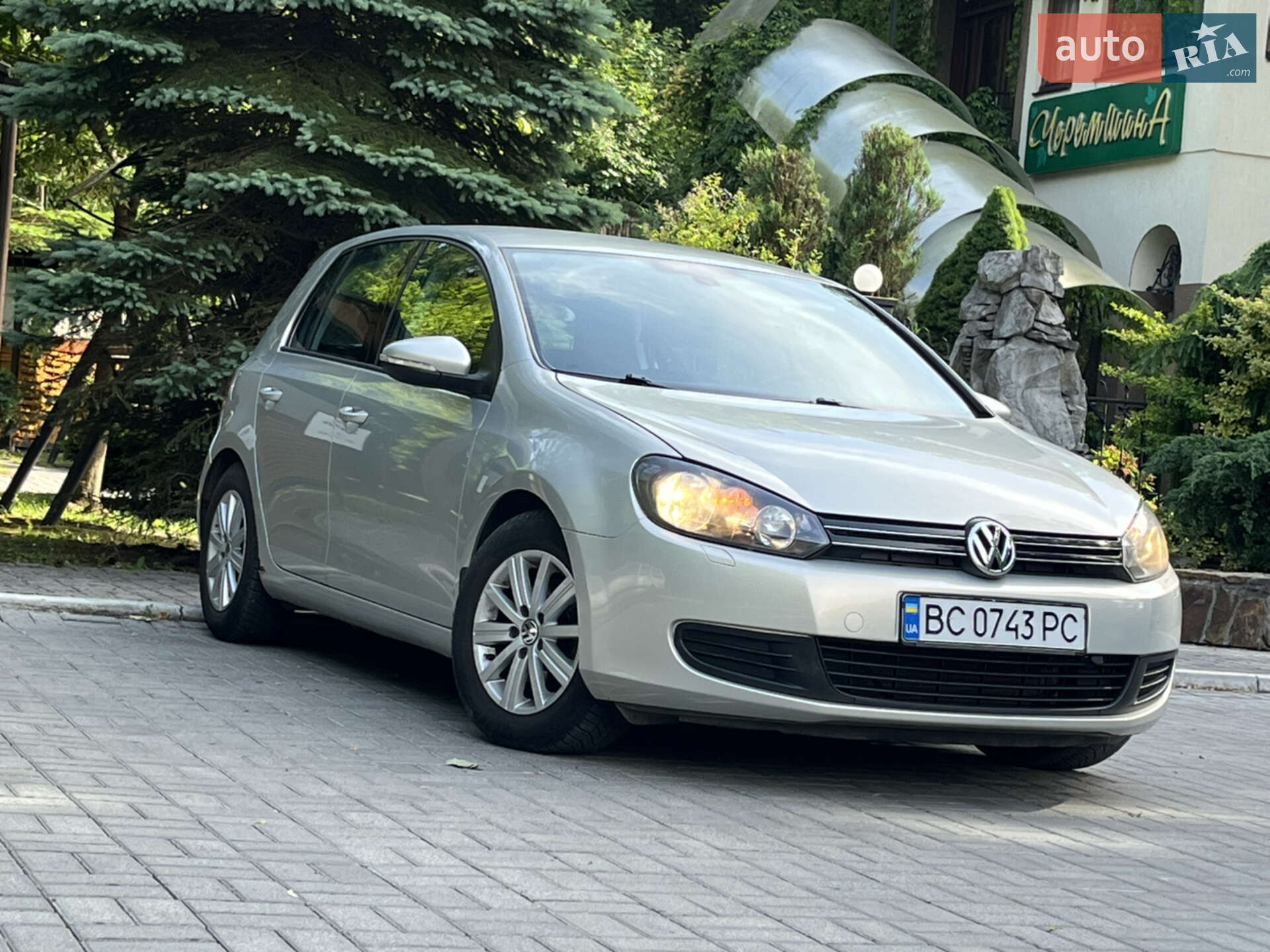 VOLKSWAGEN GOLF 2009