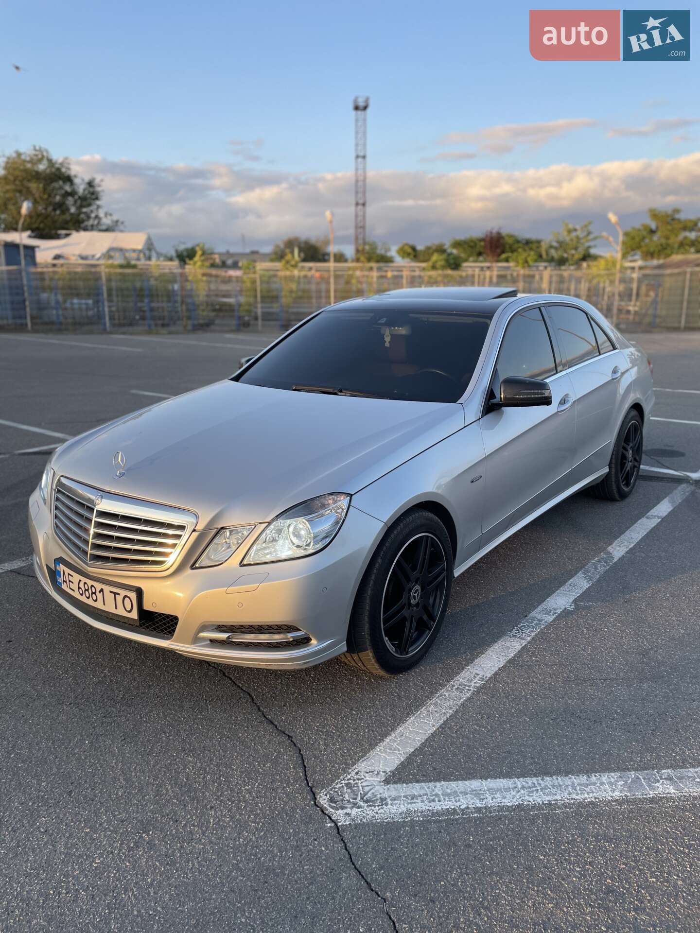 MERCEDES-BENZ E 220 CDI 2012