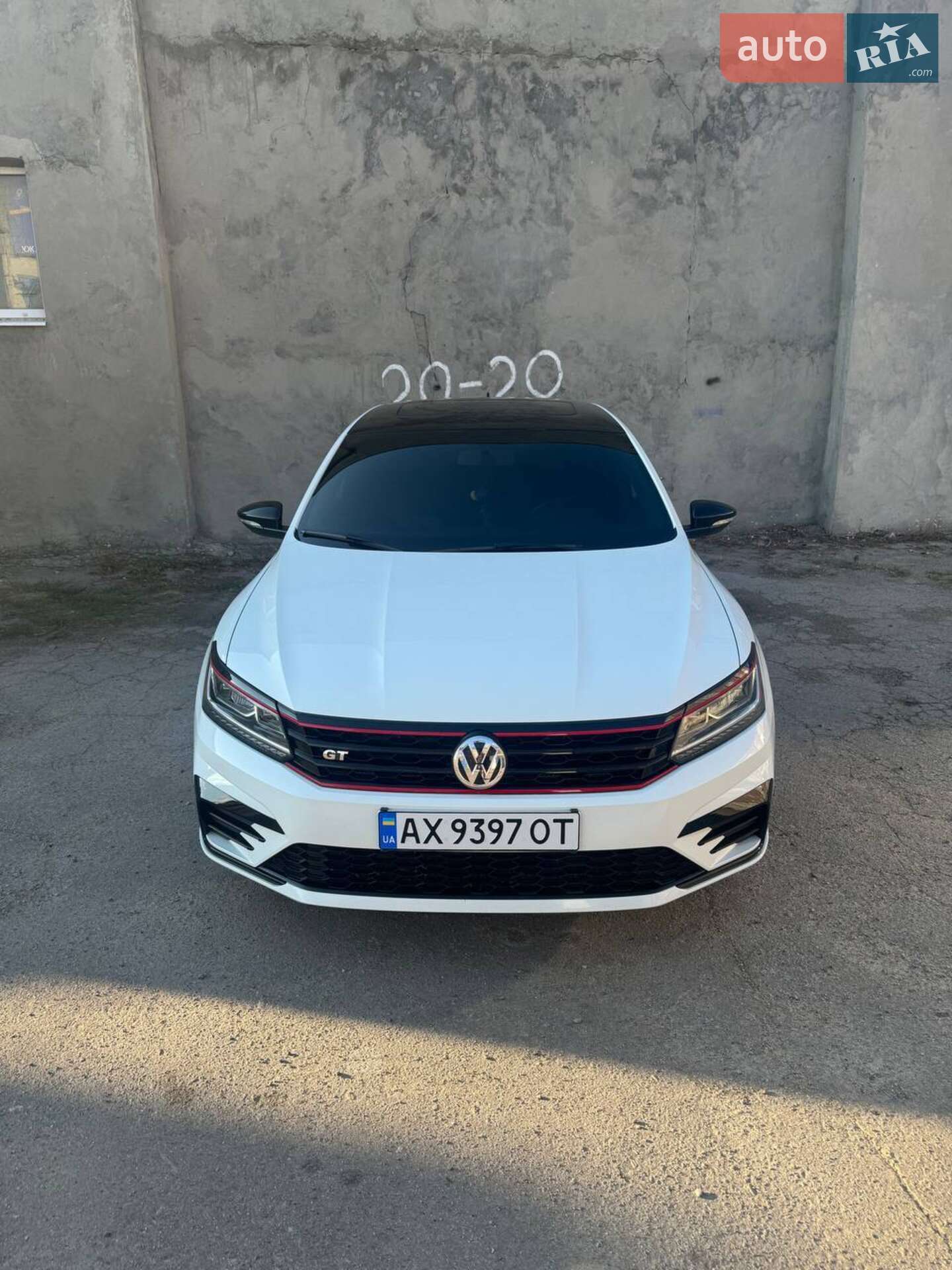 VOLKSWAGEN PASSAT 2018