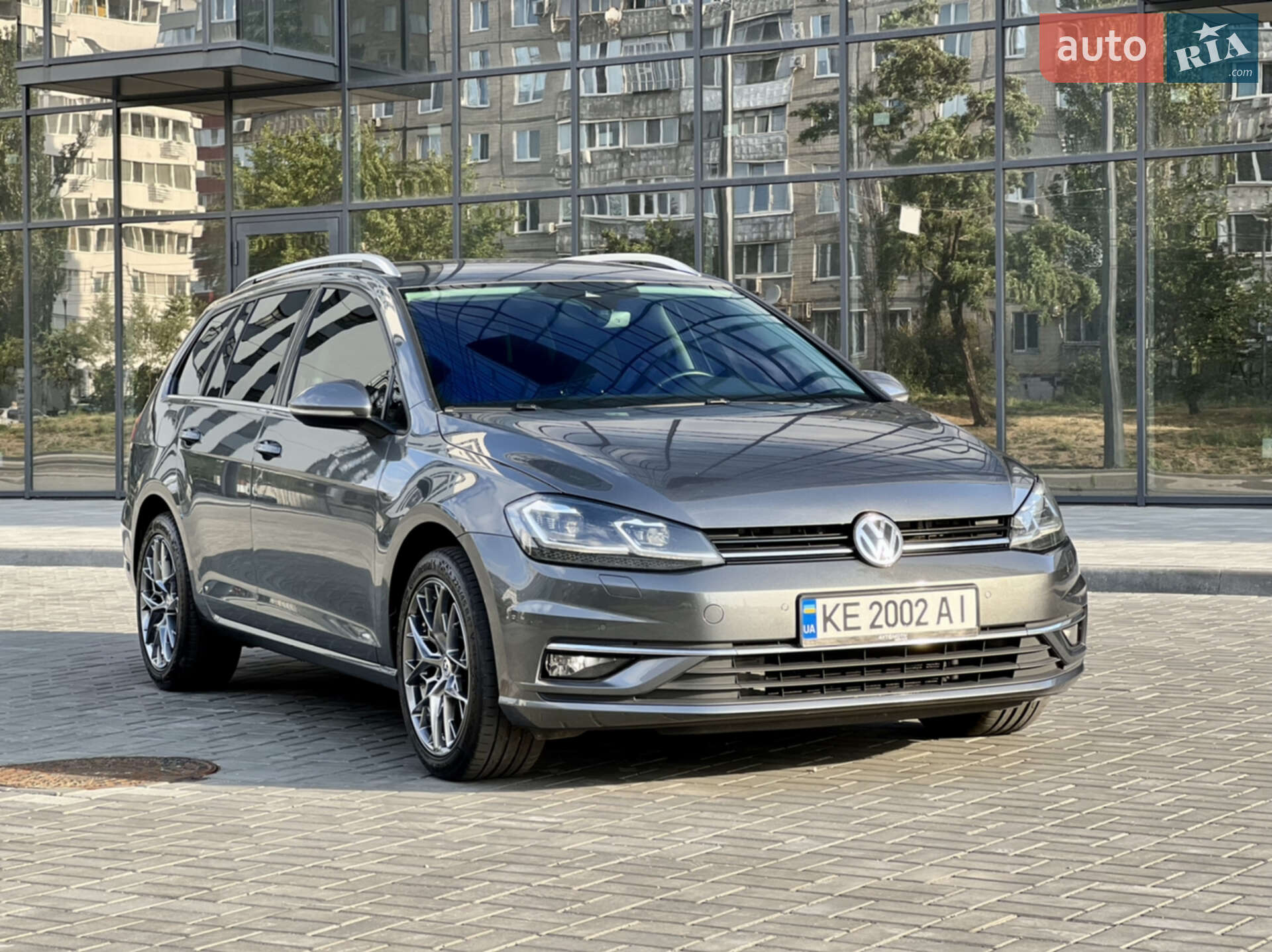 VOLKSWAGEN GOLF 2019
