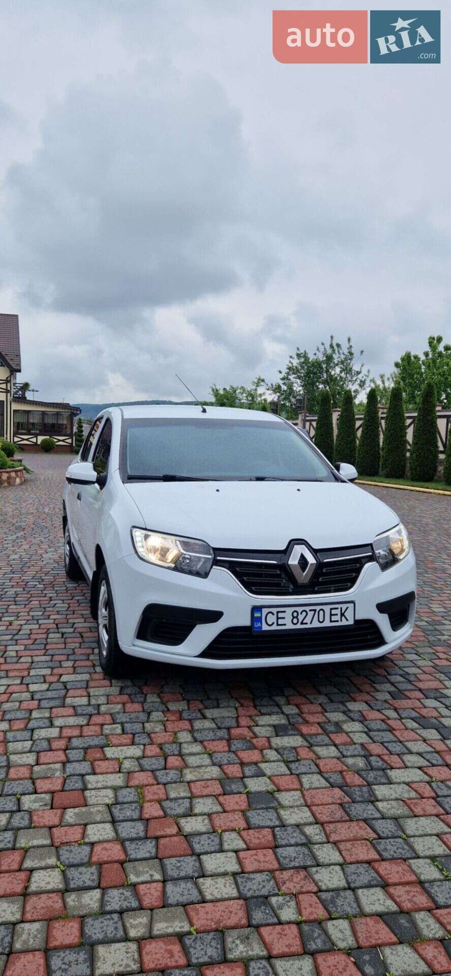 RENAULT LOGAN 2019