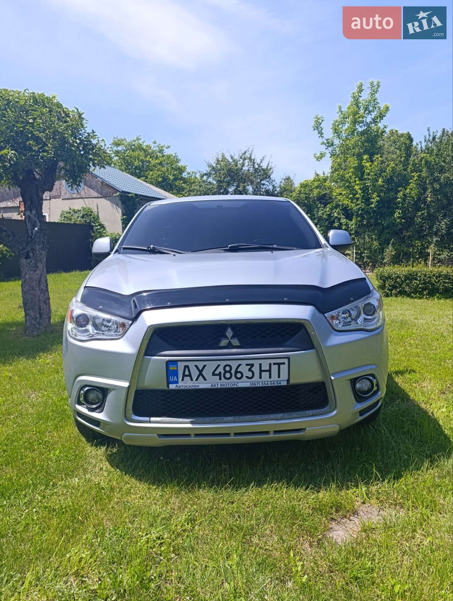 MITSUBISHI OUTLANDER 2011