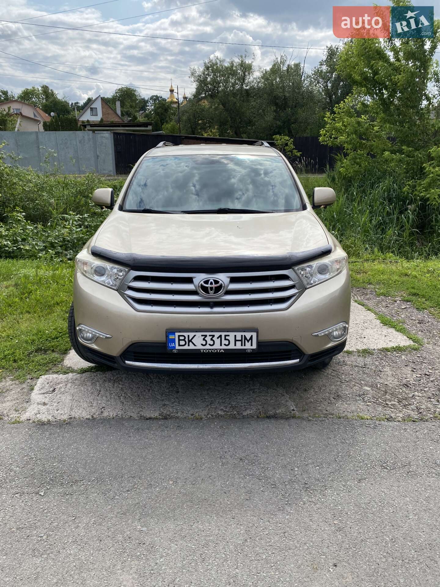 Головне фото звіту автомобіля TOYOTA HIGHLANDER 2012