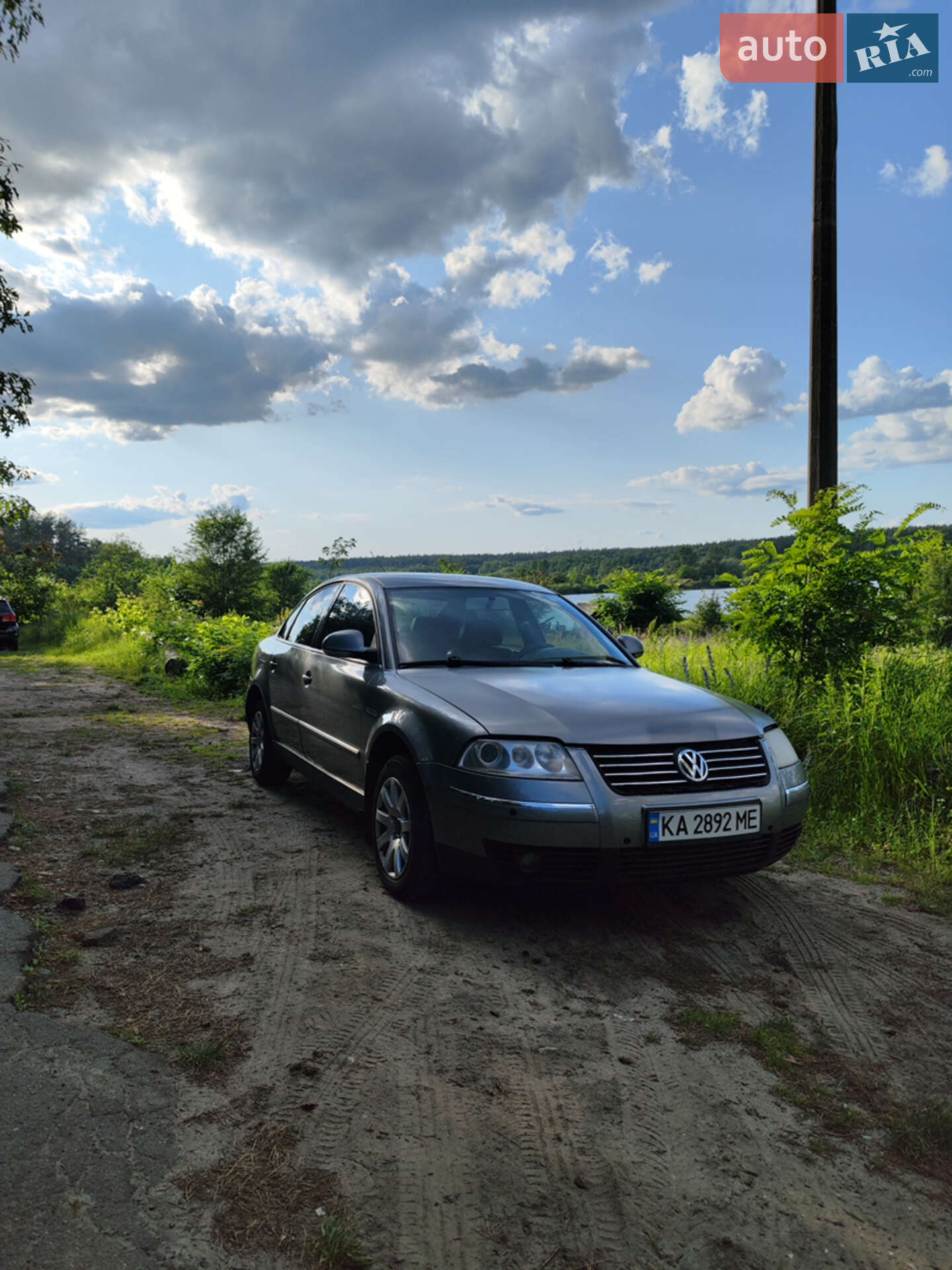 VOLKSWAGEN PASSAT 2004