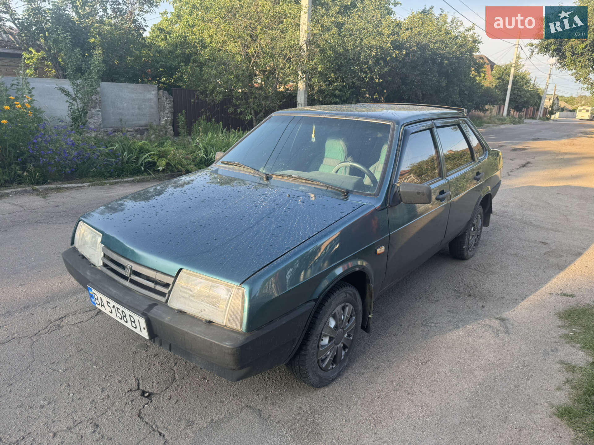Головне фото звіту автомобіля ВАЗ 21099 1999