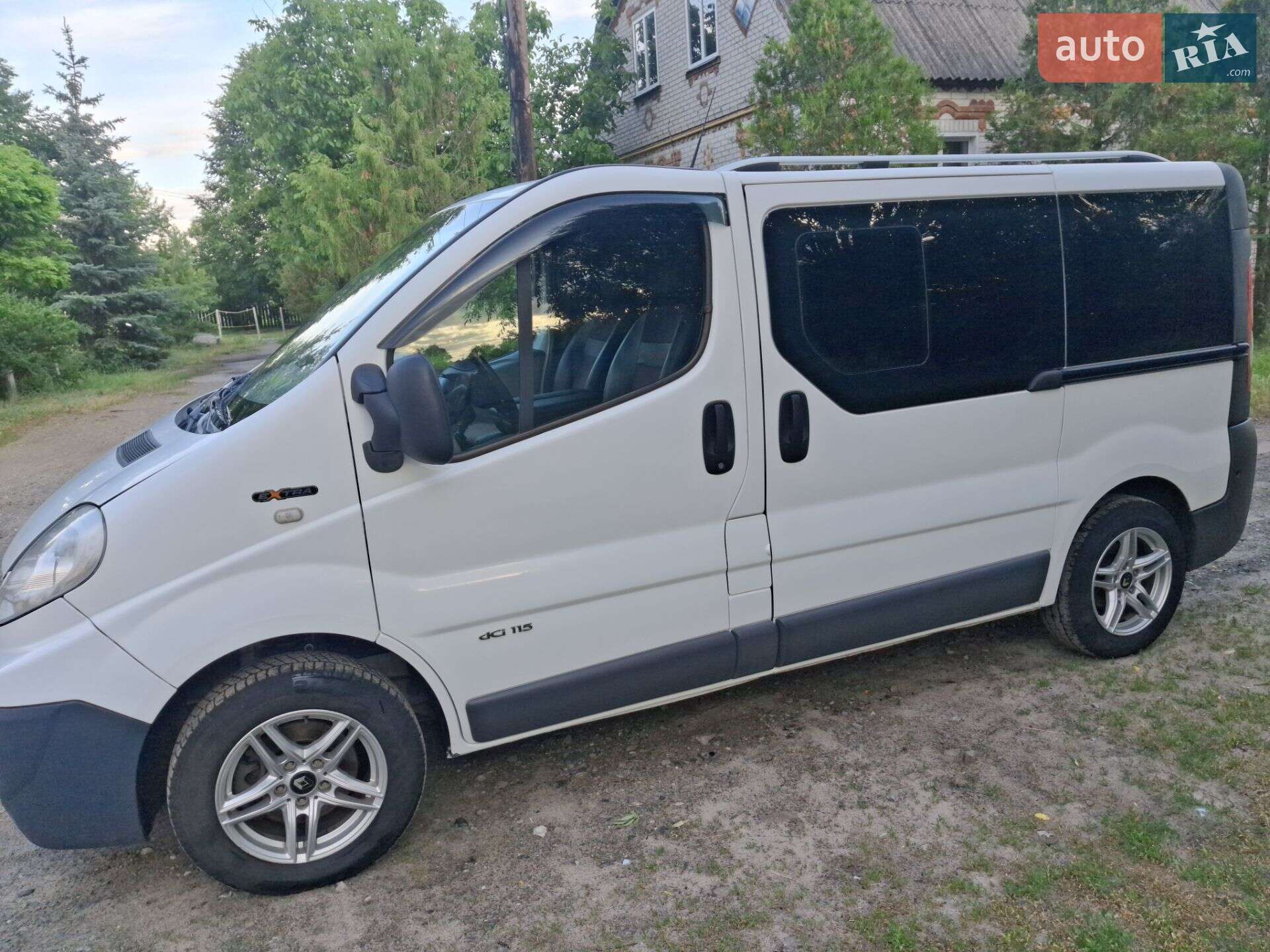 RENAULT TRAFIC 2013