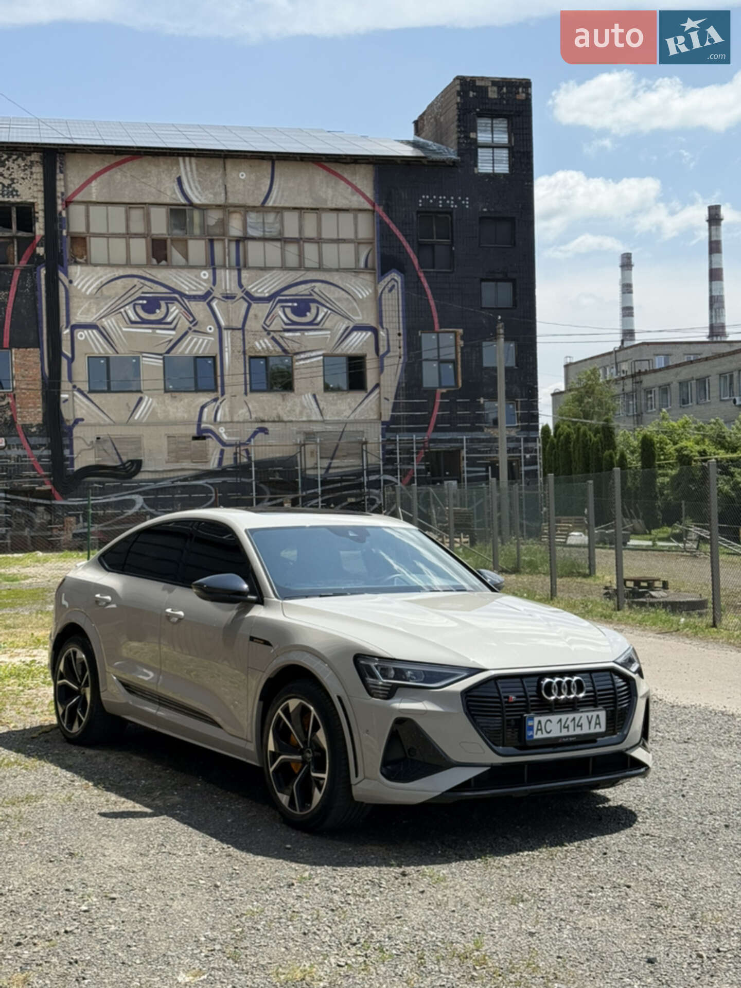 Головне фото звіту автомобіля AUDI E-TRON S SPORTBACK 2021