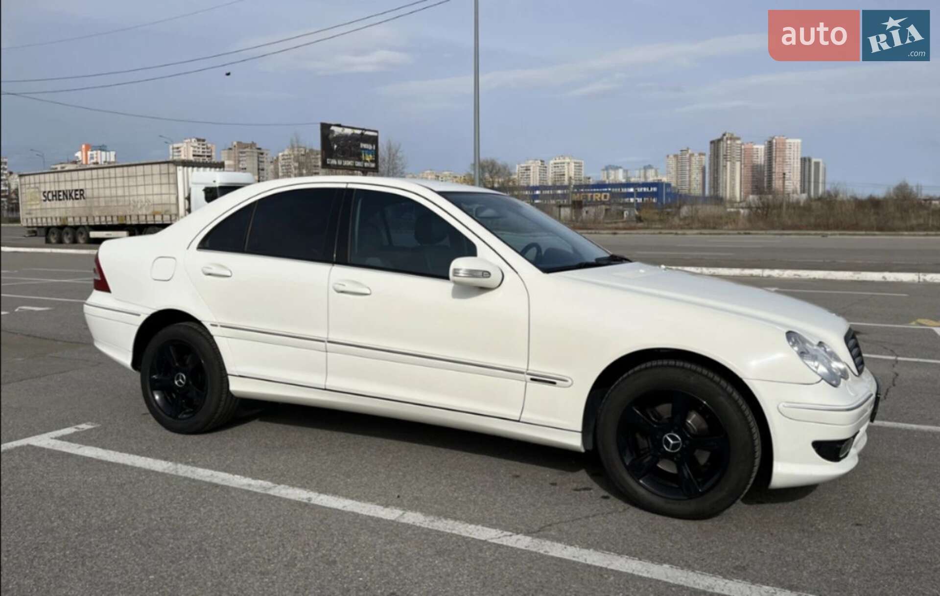 MERCEDES-BENZ 180C 2006