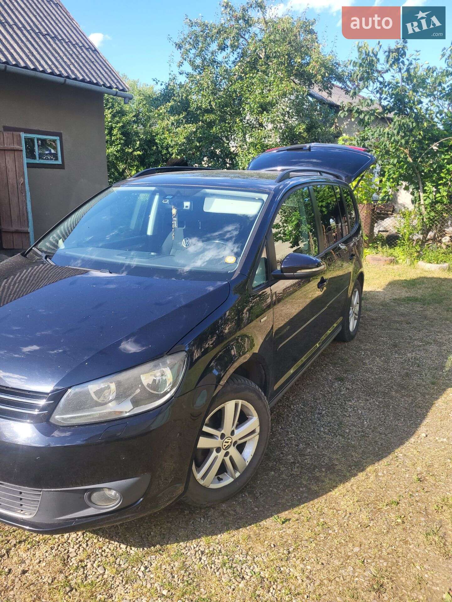 VOLKSWAGEN TOURAN 2013