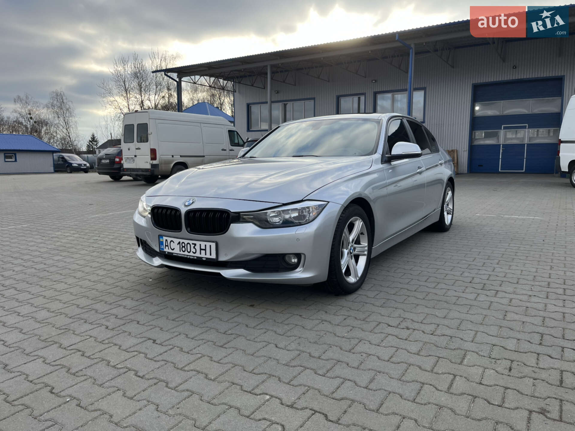 BMW 328 2014