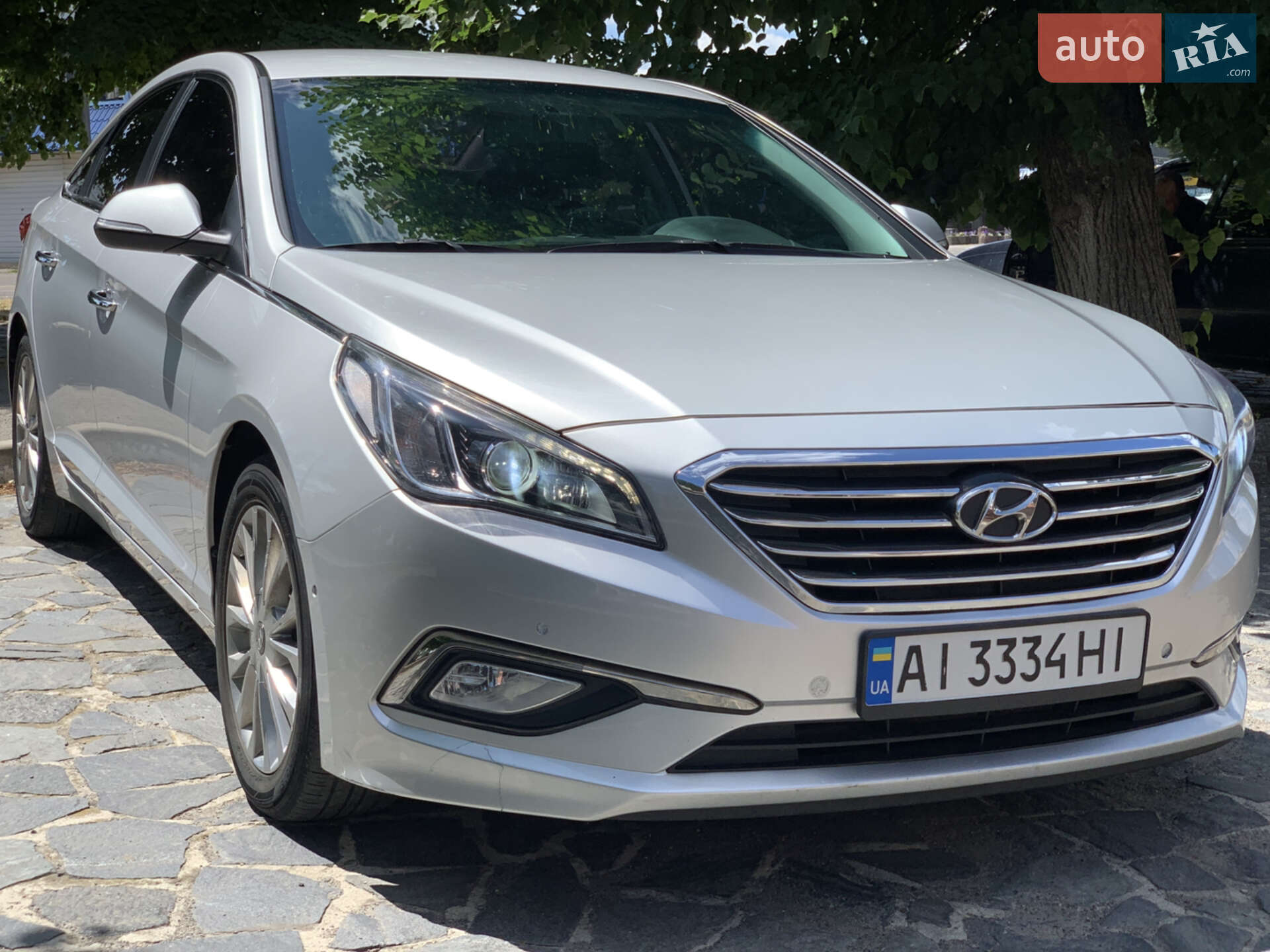 HYUNDAI SONATA