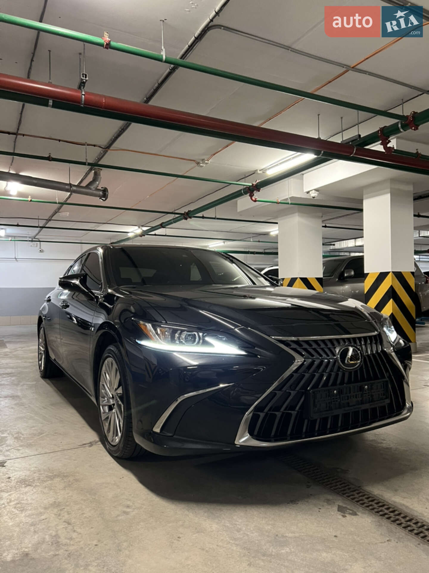 LEXUS ES 250 2022