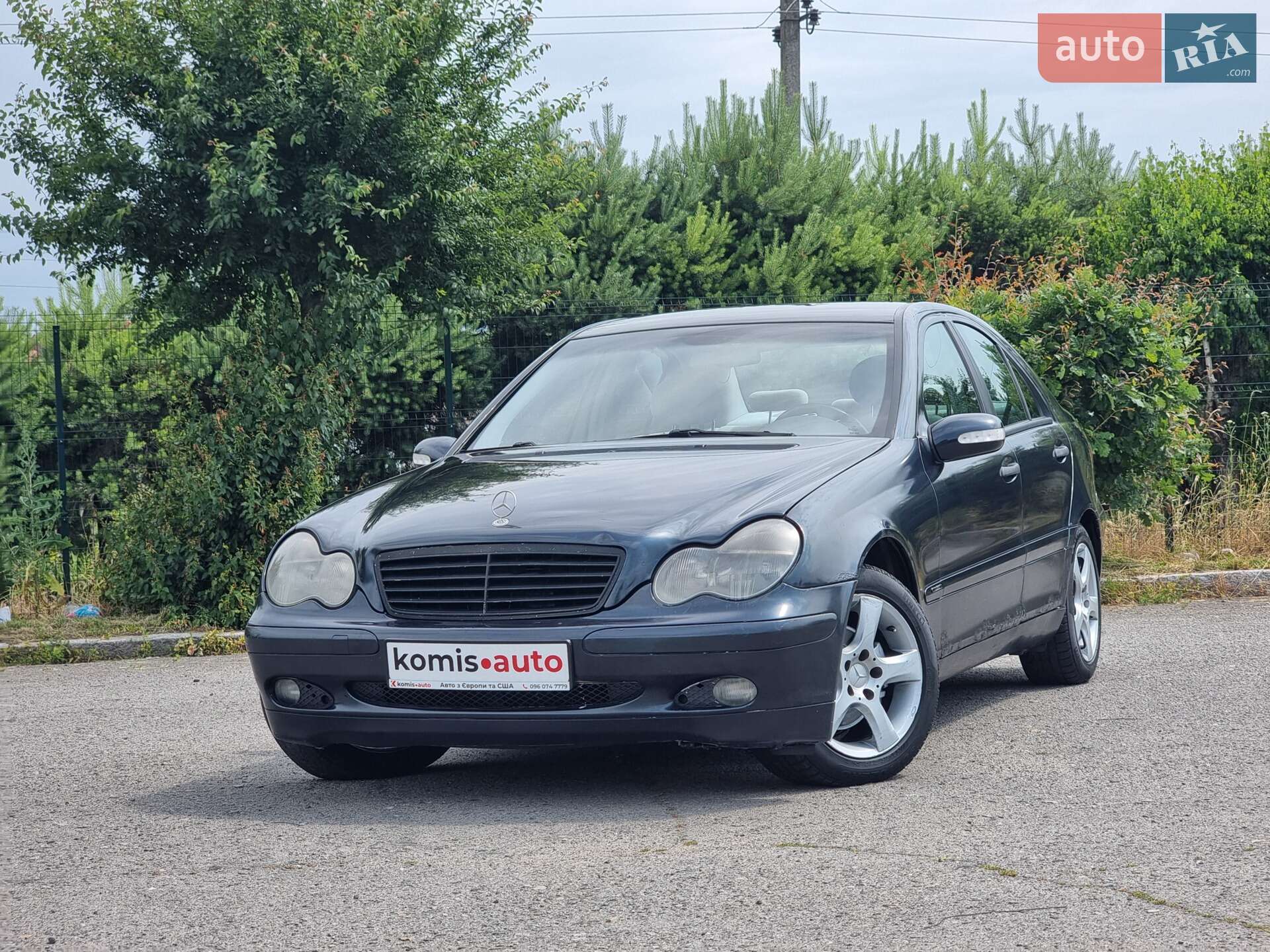 Головне фото звіту автомобіля MERCEDES-BENZ C 220 2001