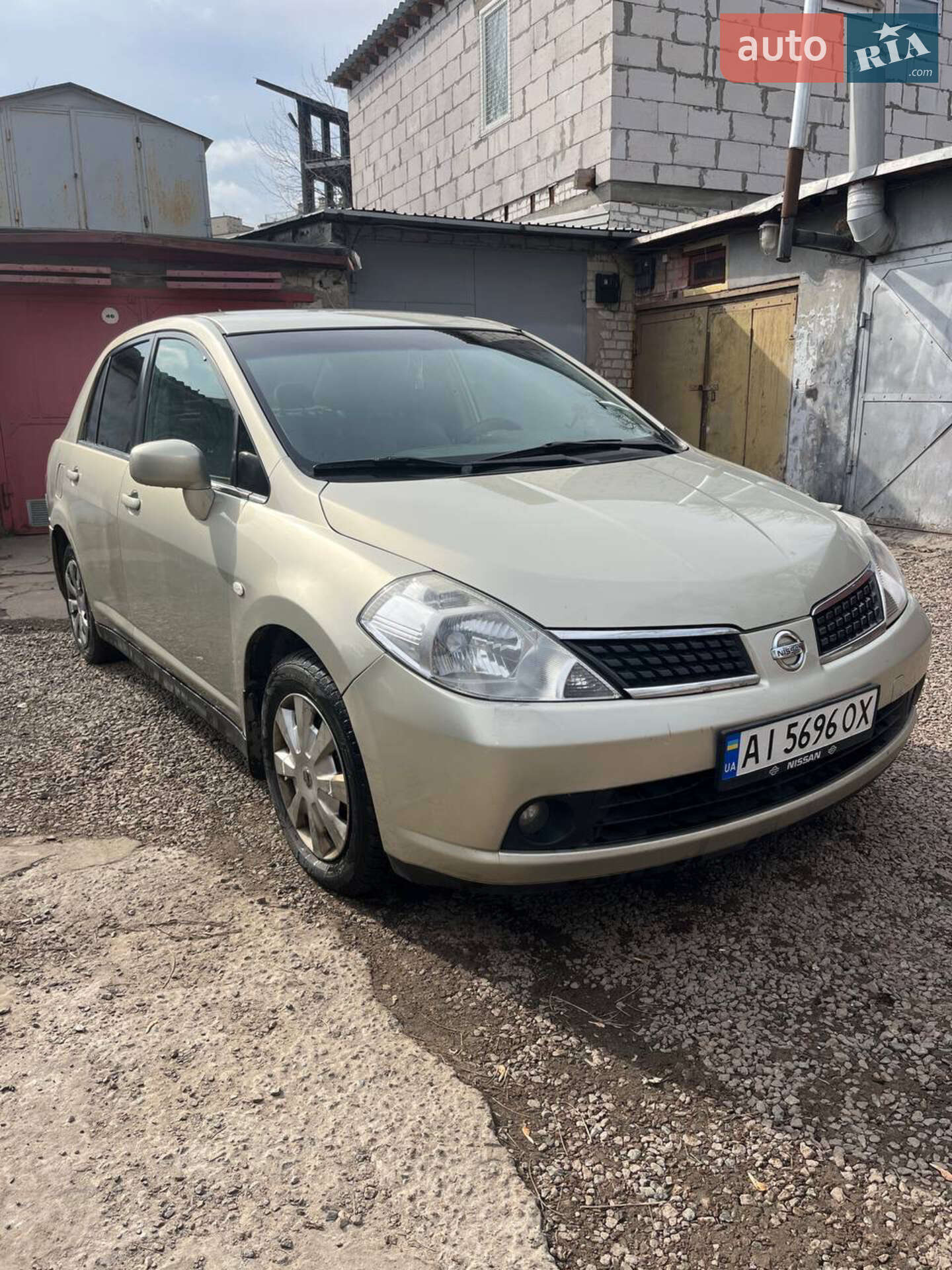 NISSAN TIIDA 2007