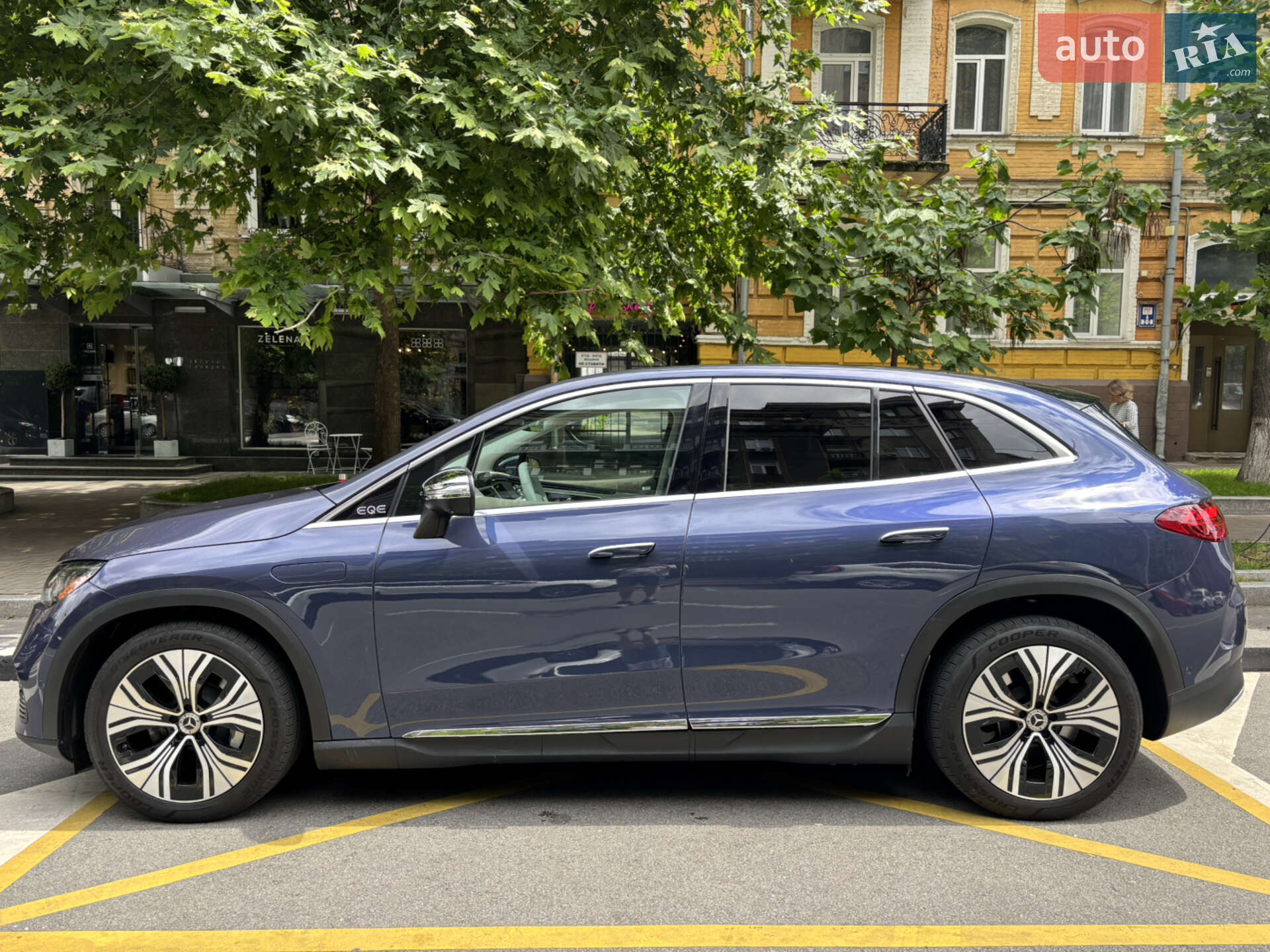 Mercedes-Benz EQE SUV 2022