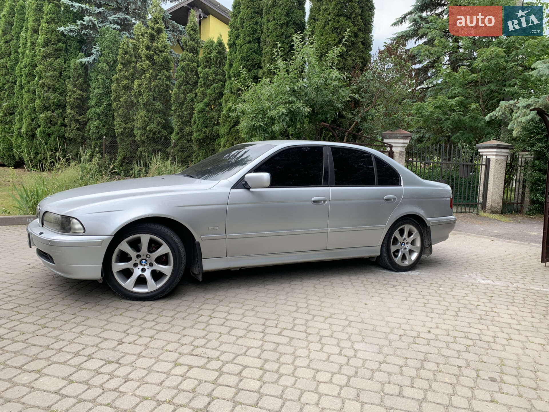 BMW 520 2002