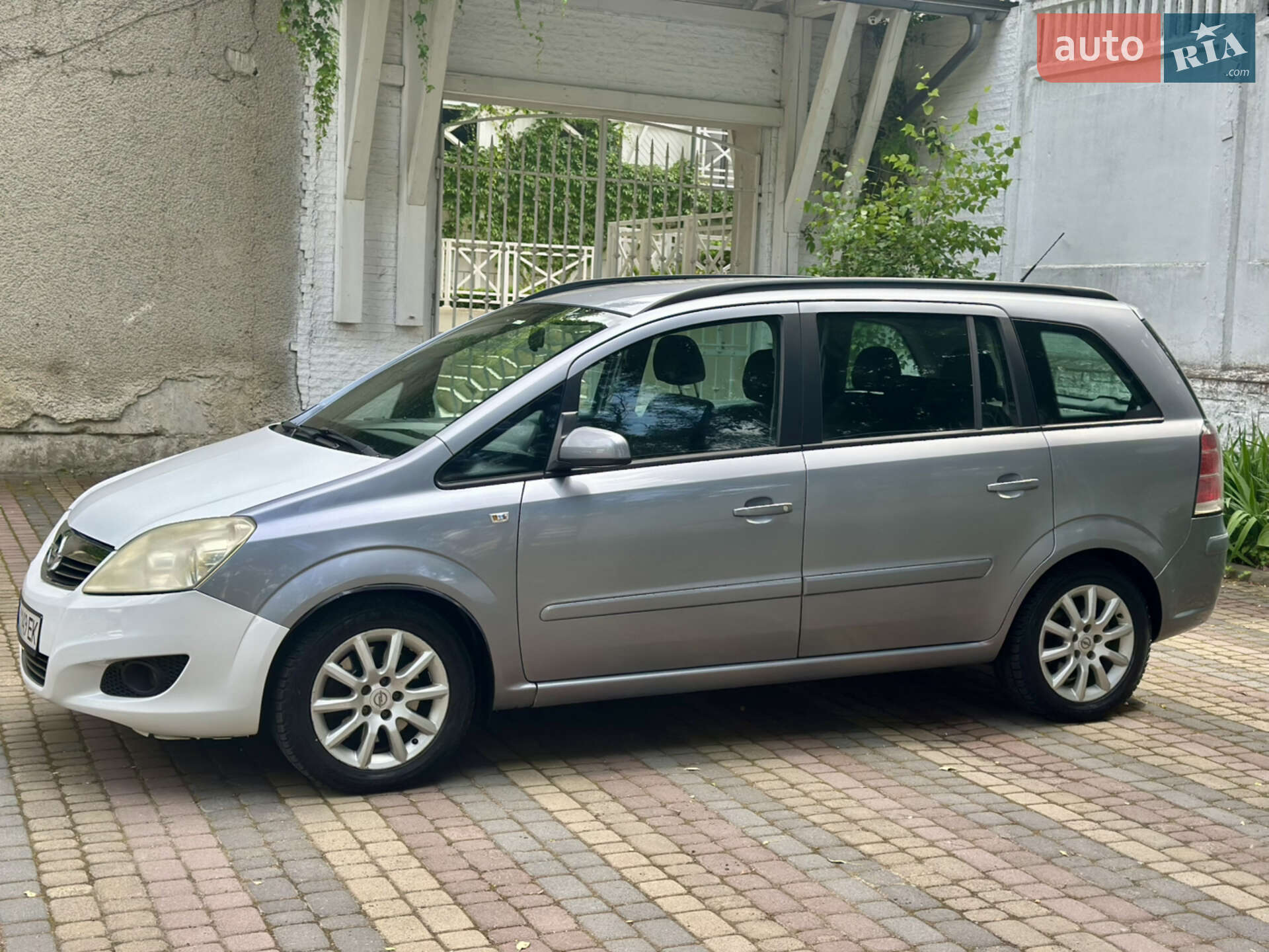 OPEL ZAFIRA 2007