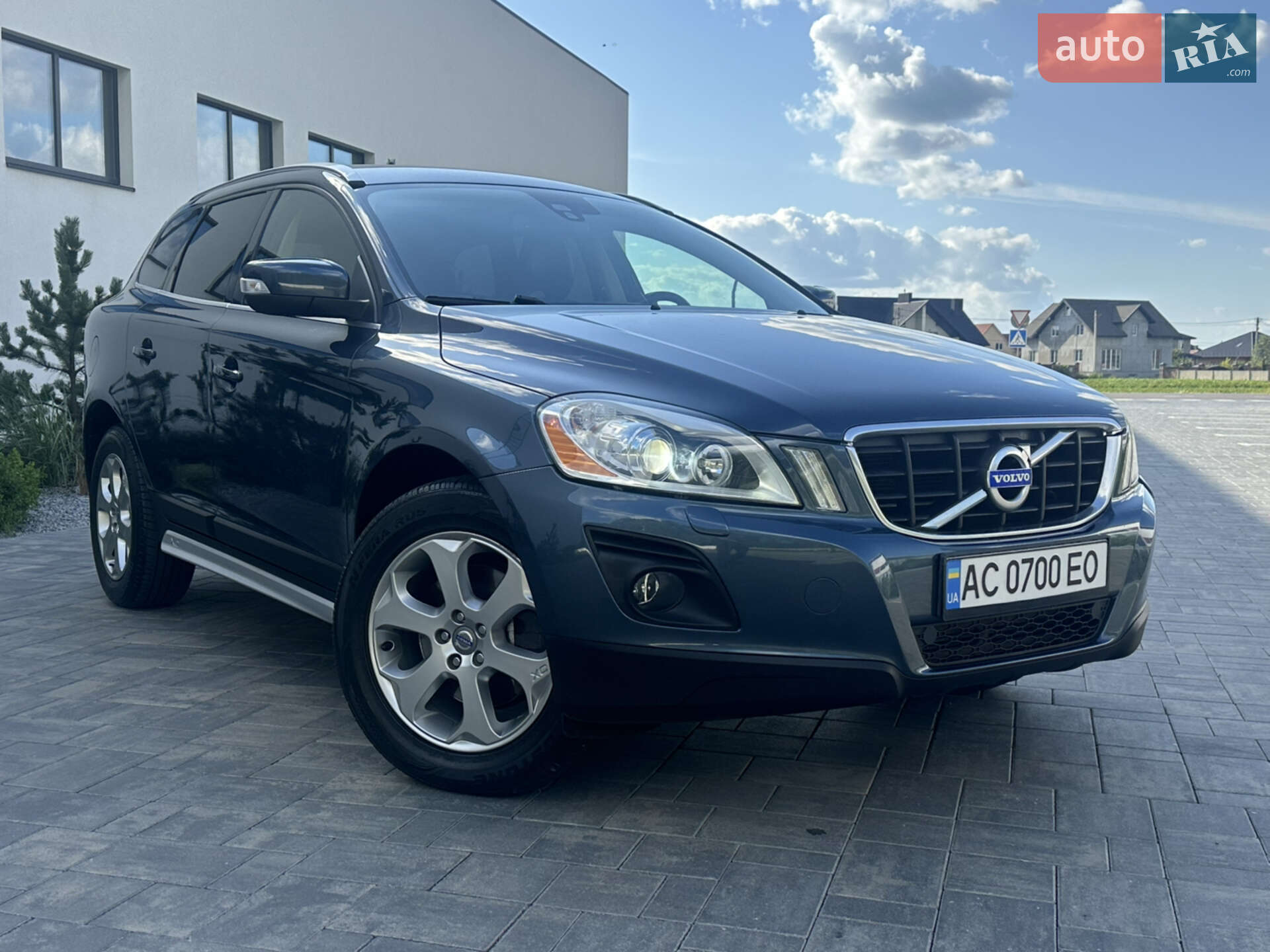 VOLVO XC60 2009