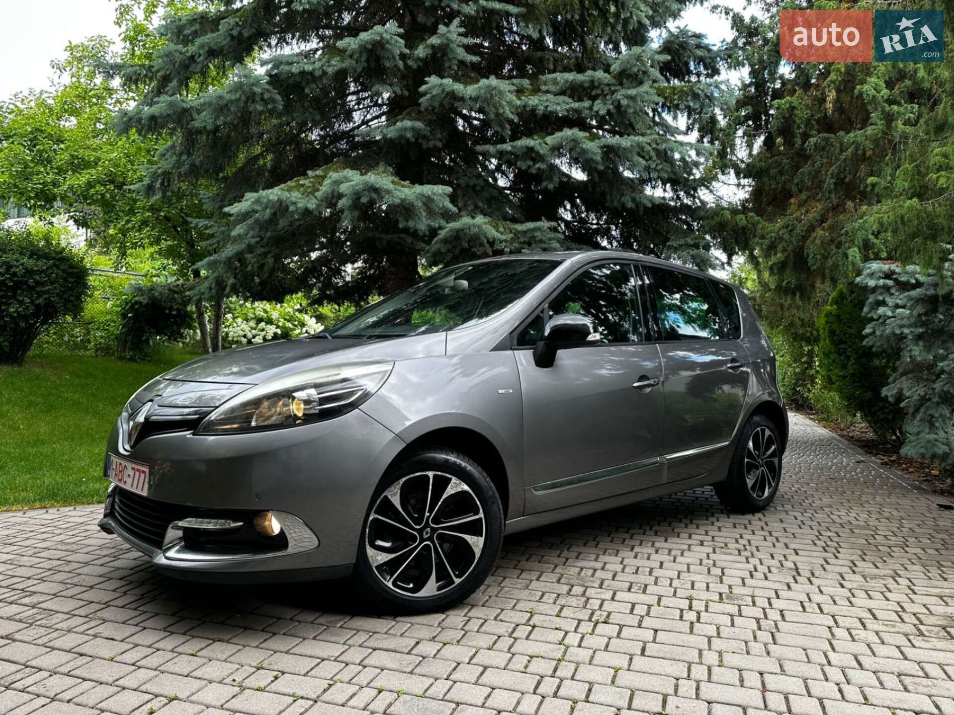 RENAULT MEGANE SCENIC 2014