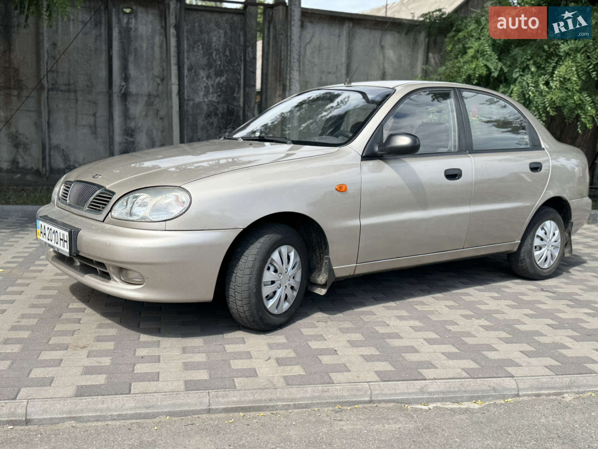 DAEWOO LANOS 2004