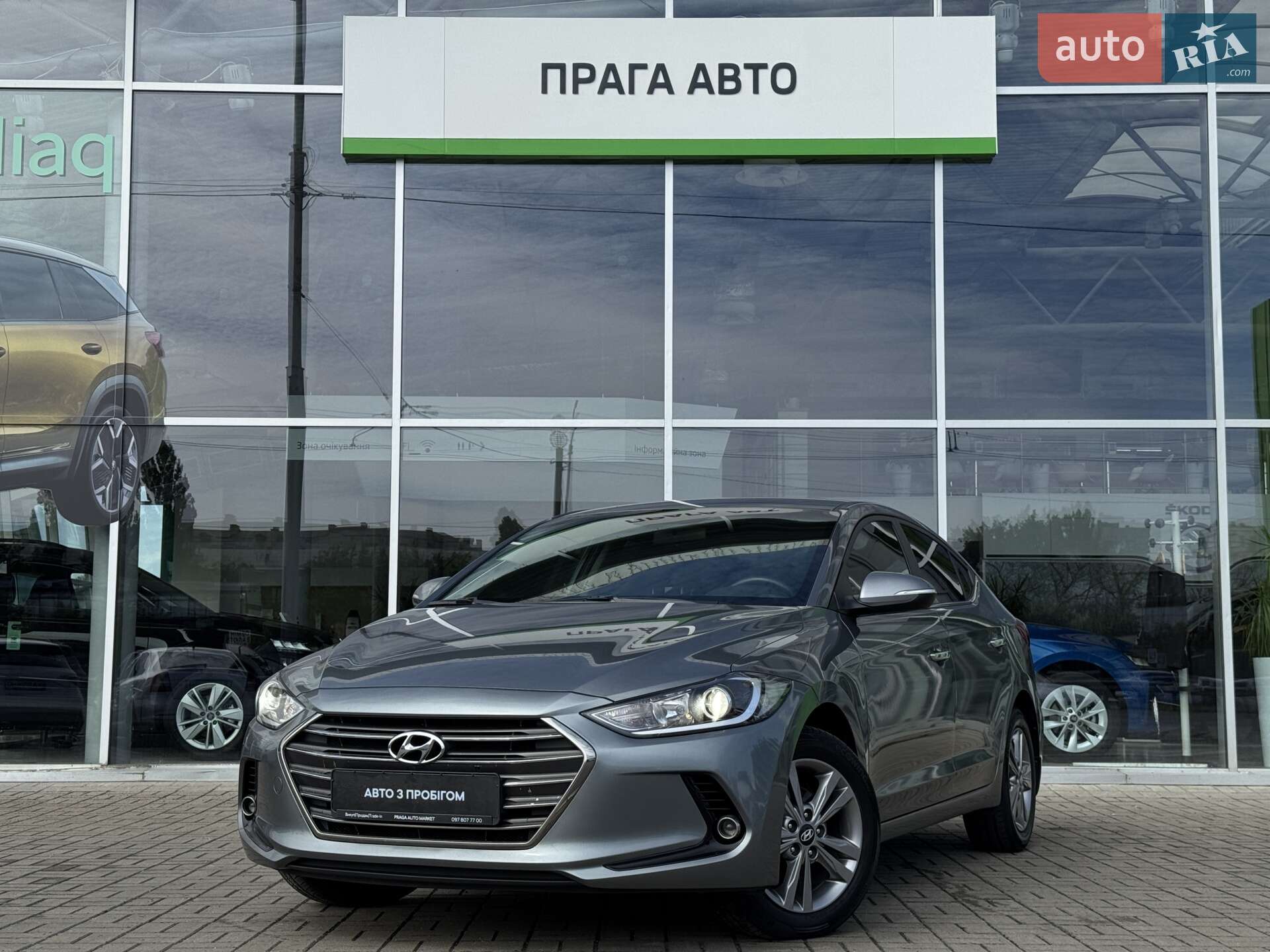 HYUNDAI ELANTRA 2017