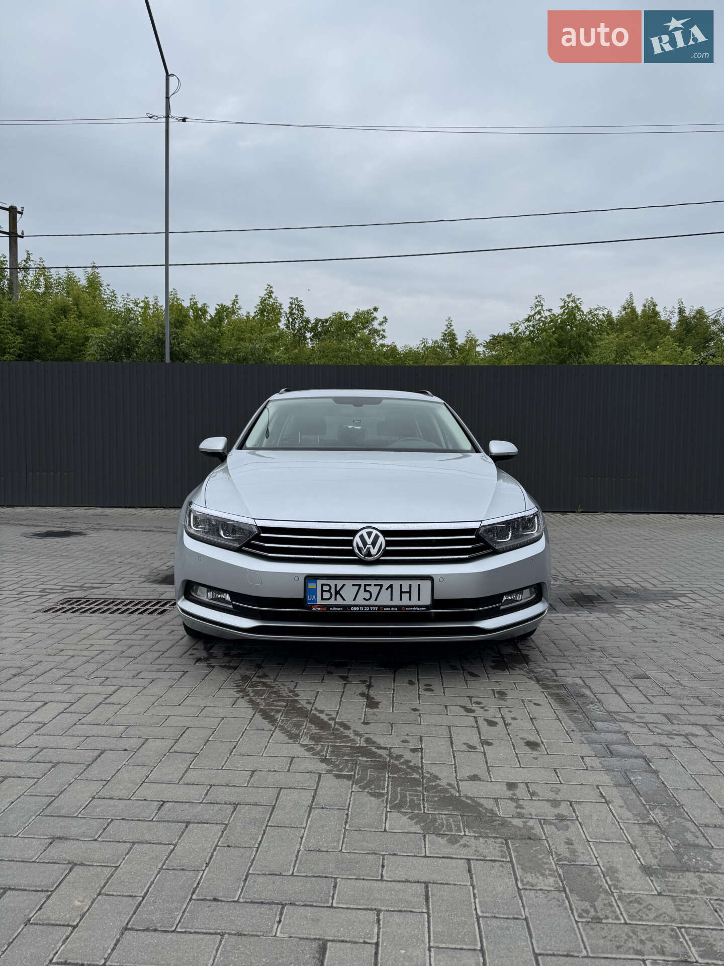VOLKSWAGEN PASSAT 2017