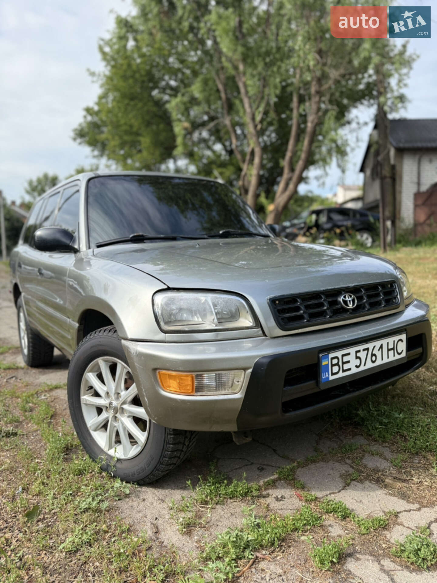 TOYOTA RAV4 2000
