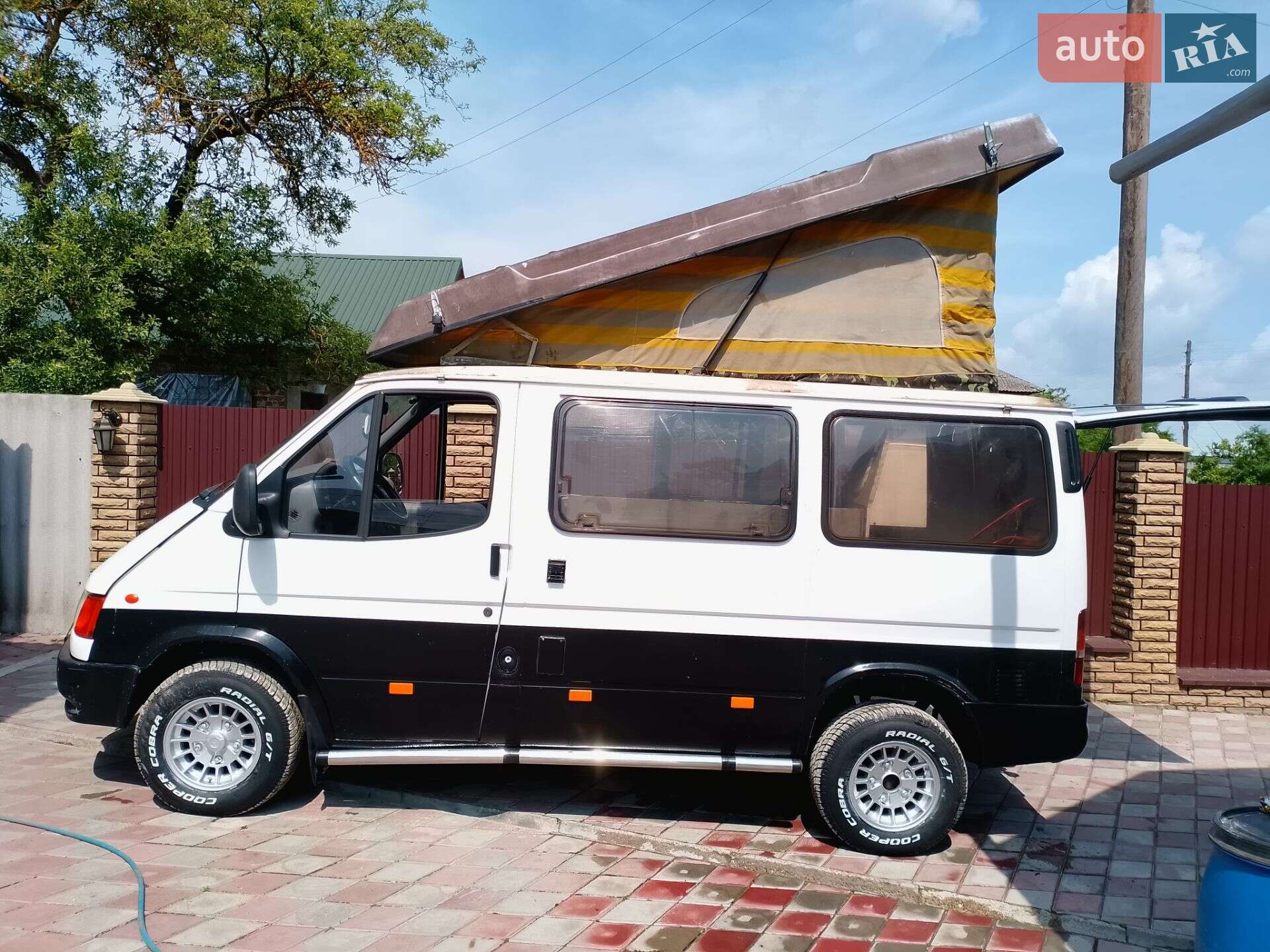 Головне фото звіту автомобіля FORD TRANSIT CONNECT 1998