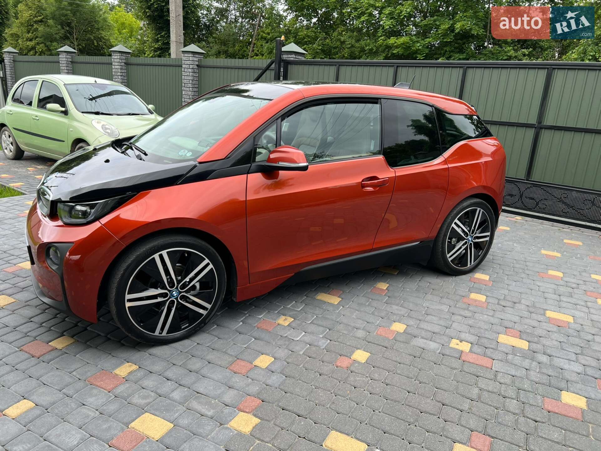 Головне фото звіту автомобіля BMW I3 2014