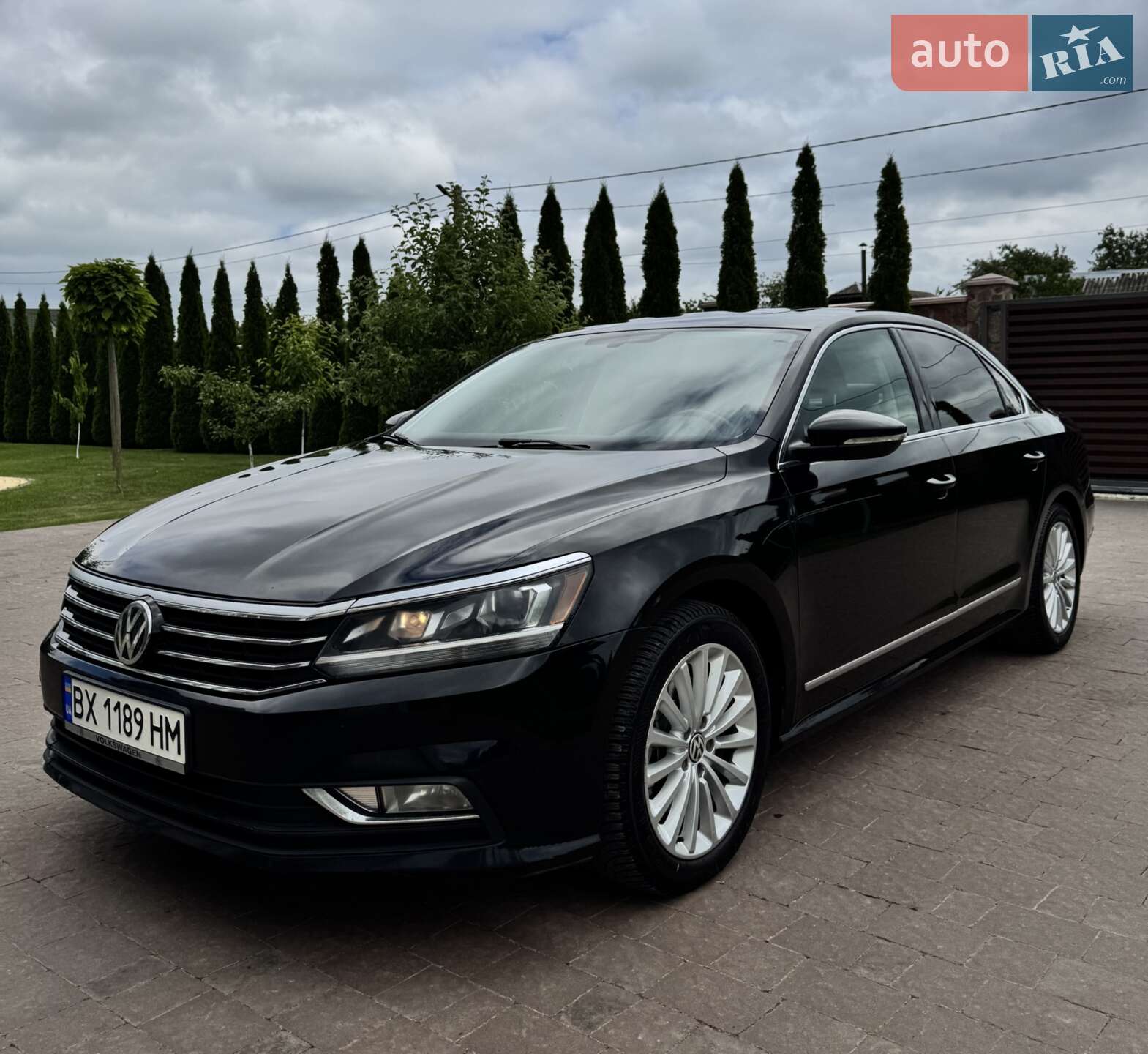 VOLKSWAGEN PASSAT 2015