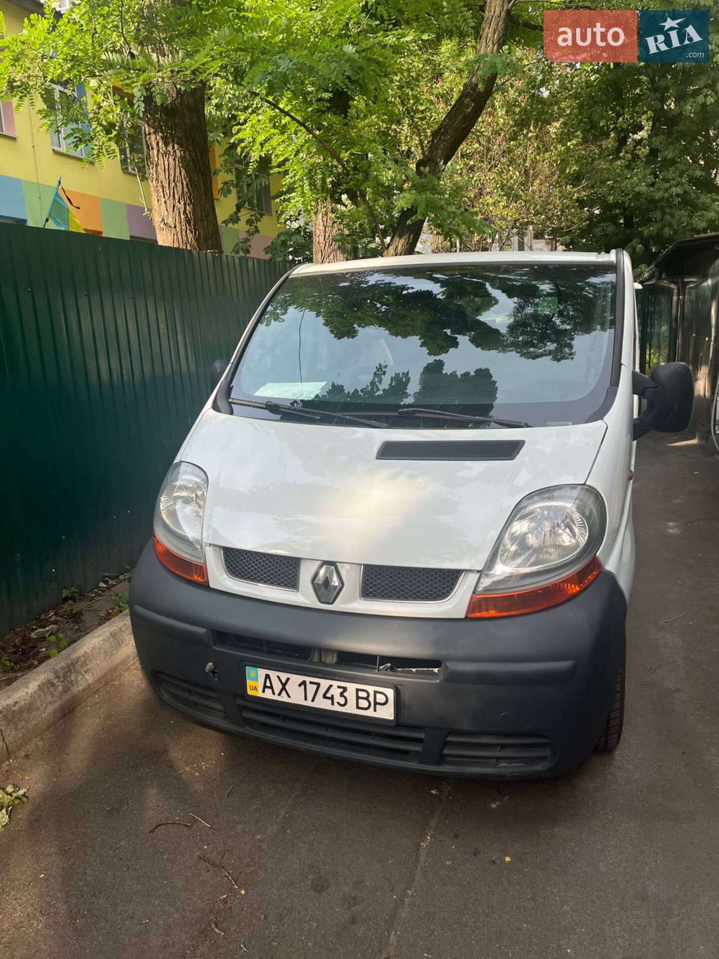 RENAULT TRAFIC 2005