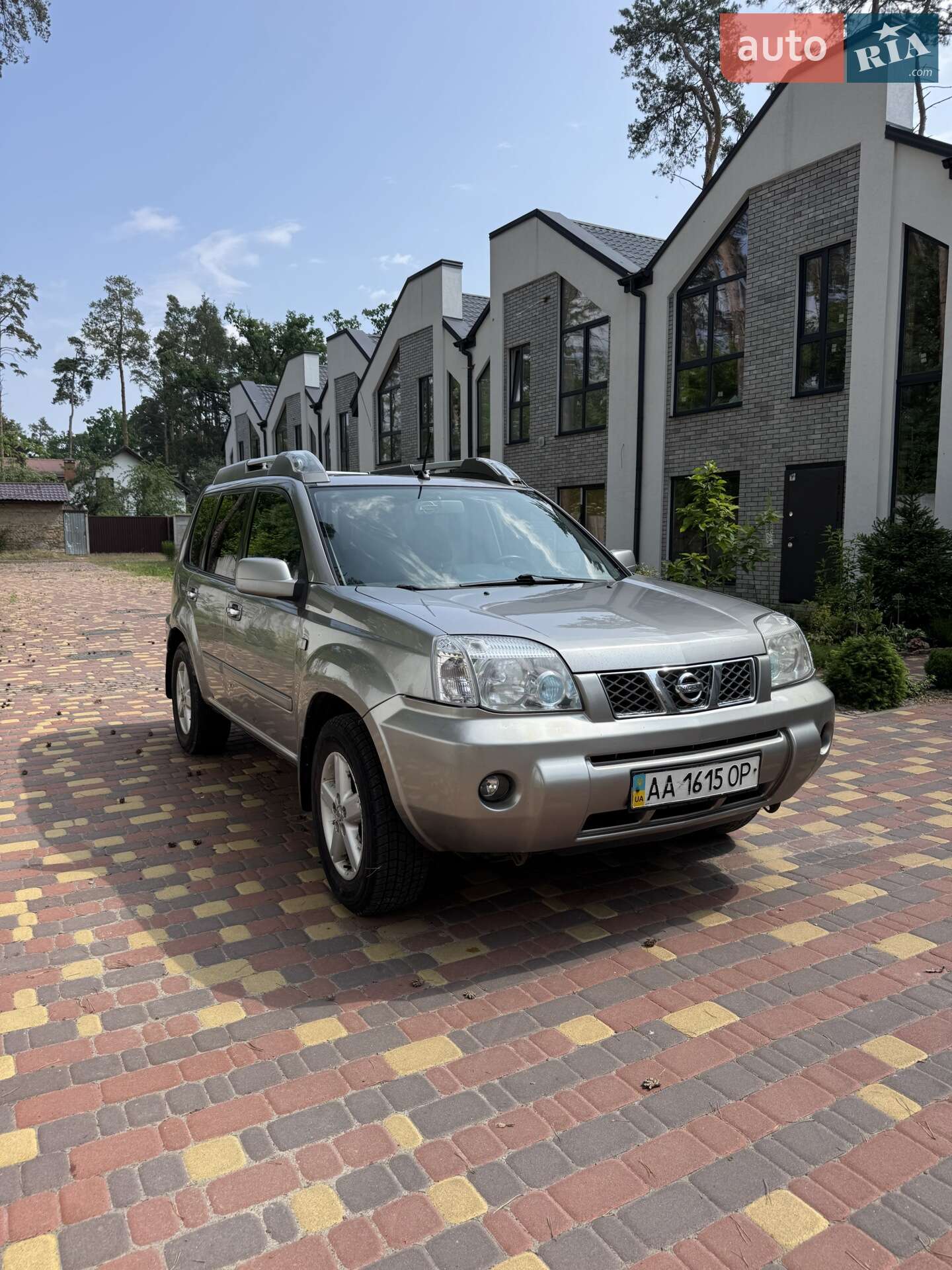 NISSAN X-TRAIL 2005
