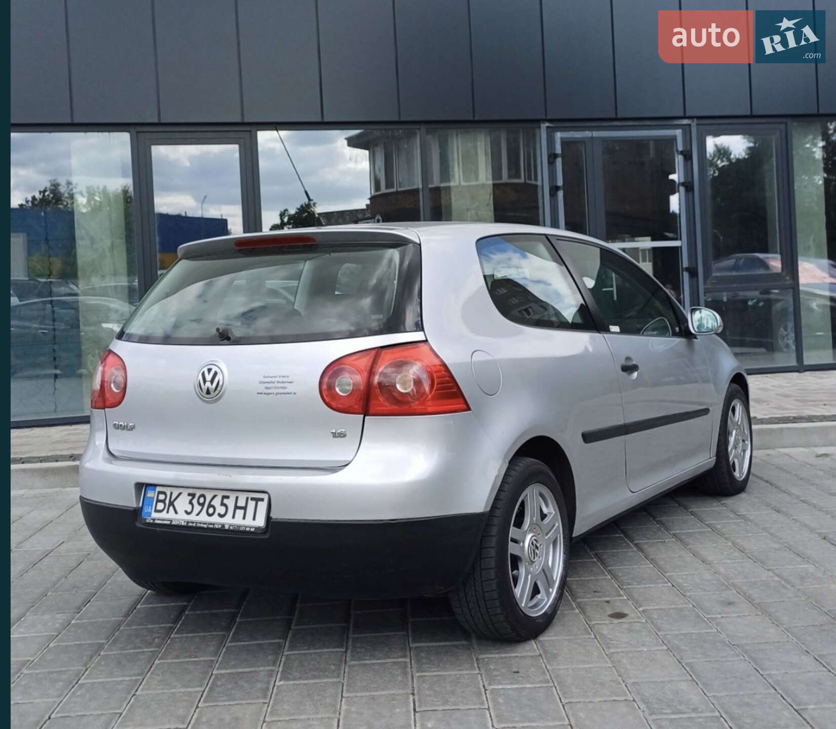 VOLKSWAGEN GOLF 2005