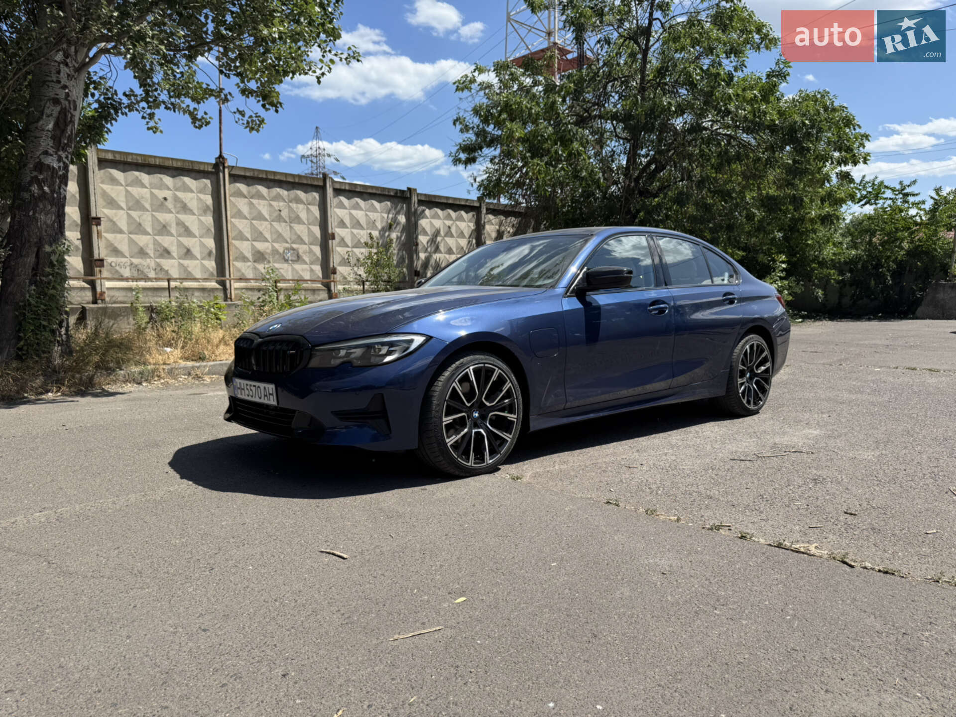 BMW 330Е 2021