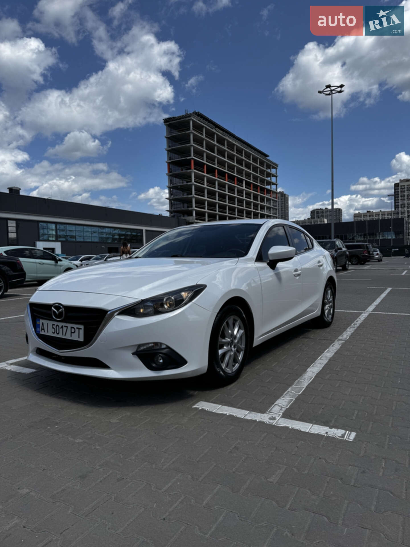 MAZDA 3 2013