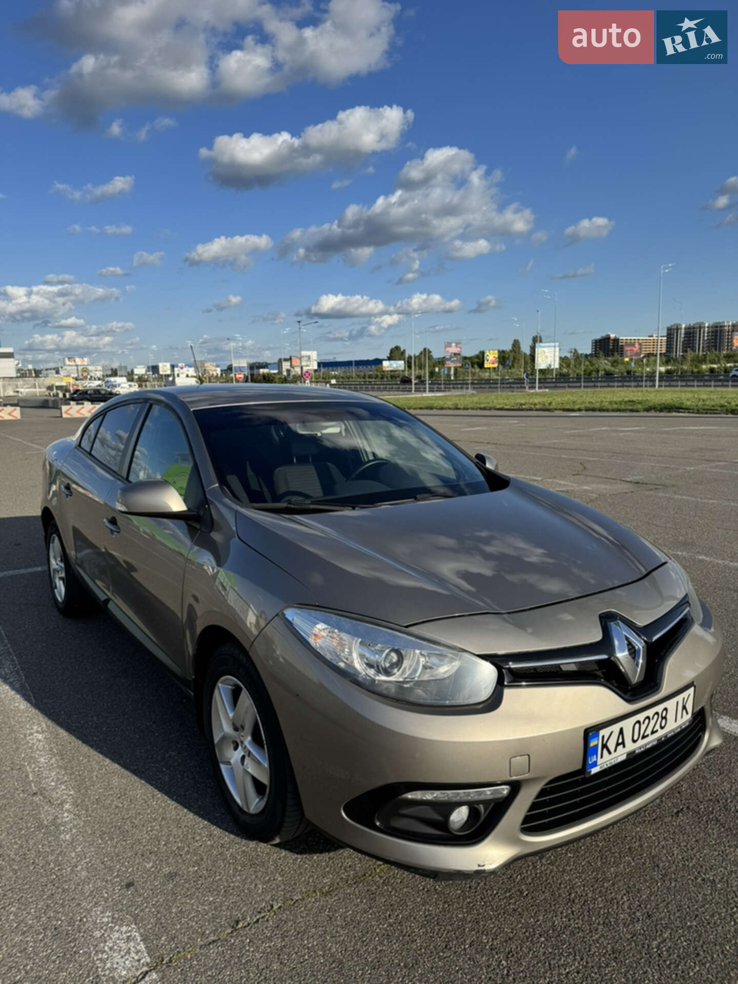 RENAULT FLUENCE 2015