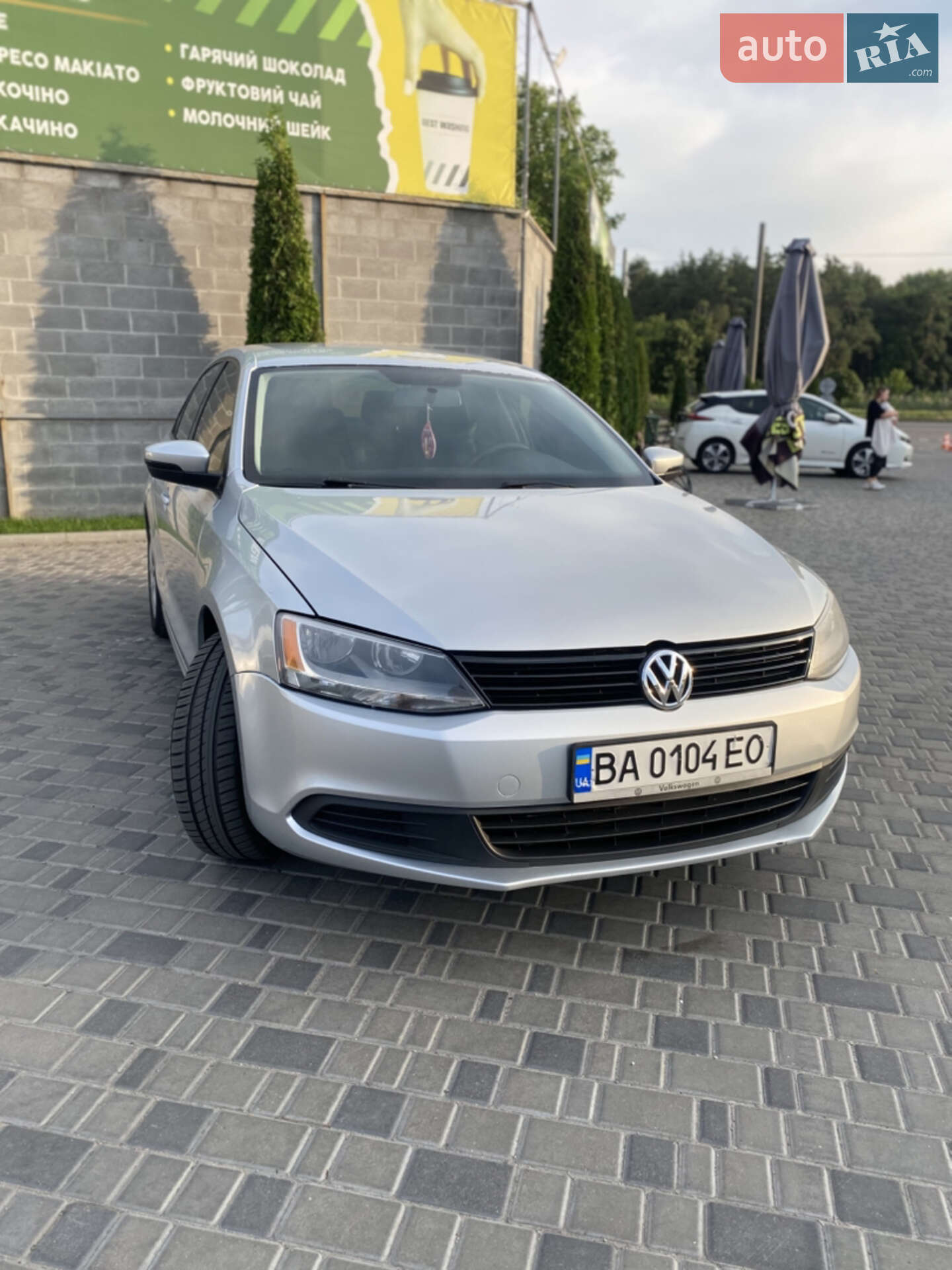VOLKSWAGEN JETTA 2011
