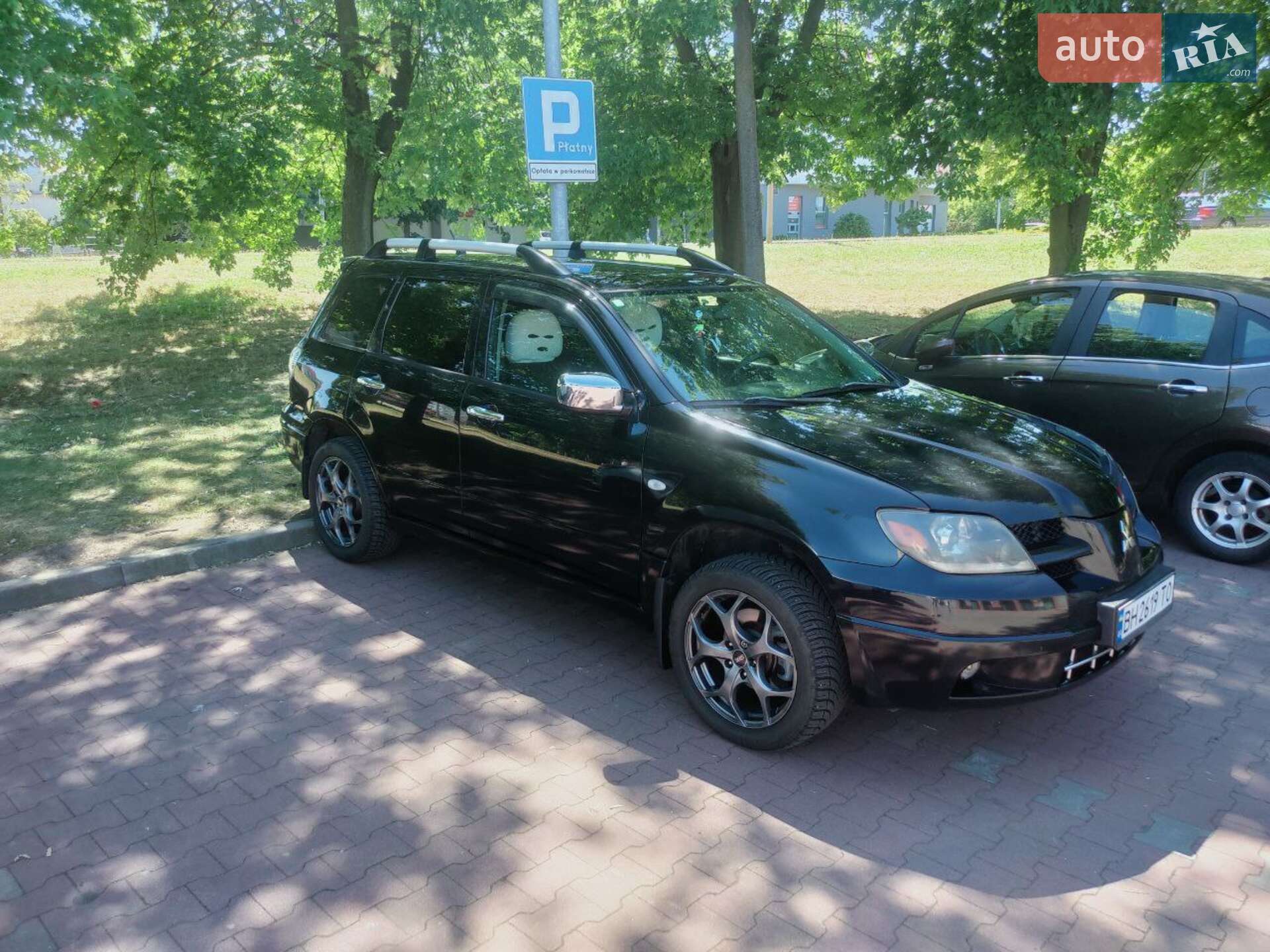 MITSUBISHI OUTLANDER 2003