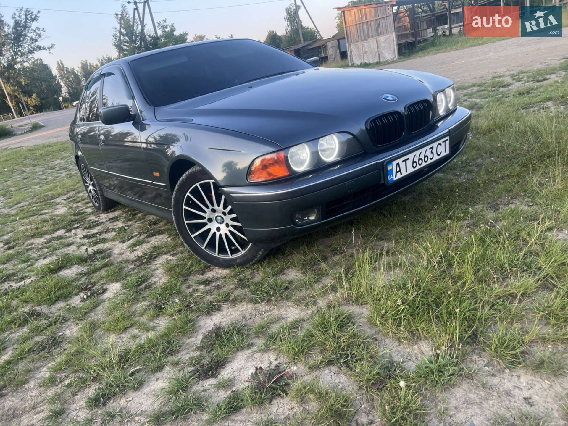 BMW 5 Series 2000