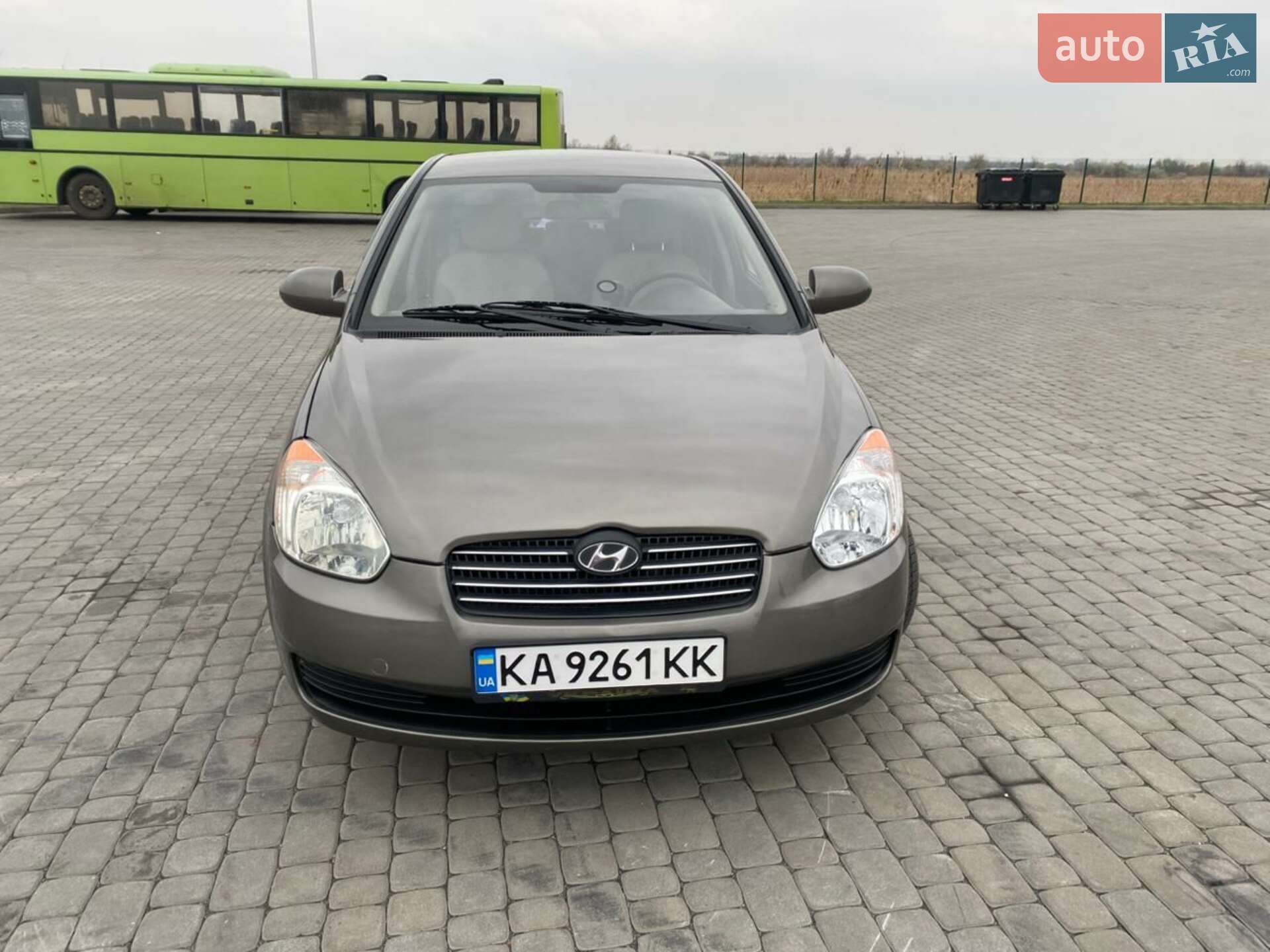 HYUNDAI ACCENT 2010