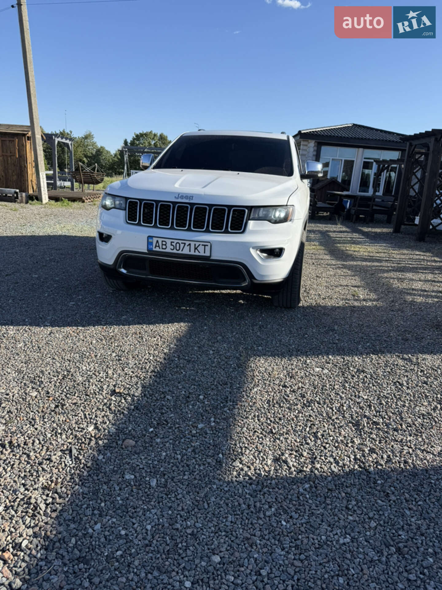 JEEP GRAND CHEROKEE 2021