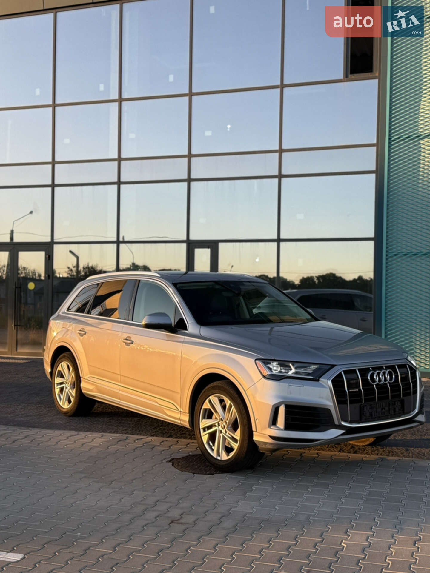 AUDI Q7 2022